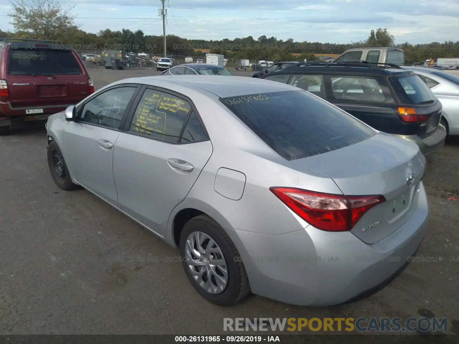 3 Photograph of a damaged car 2T1BURHEXKC183269 TOYOTA COROLLA 2019