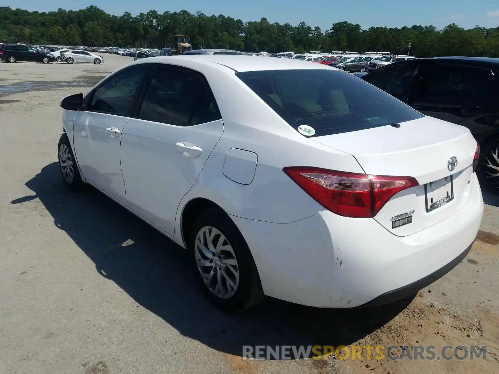 3 Photograph of a damaged car 2T1BURHEXKC183448 TOYOTA COROLLA 2019