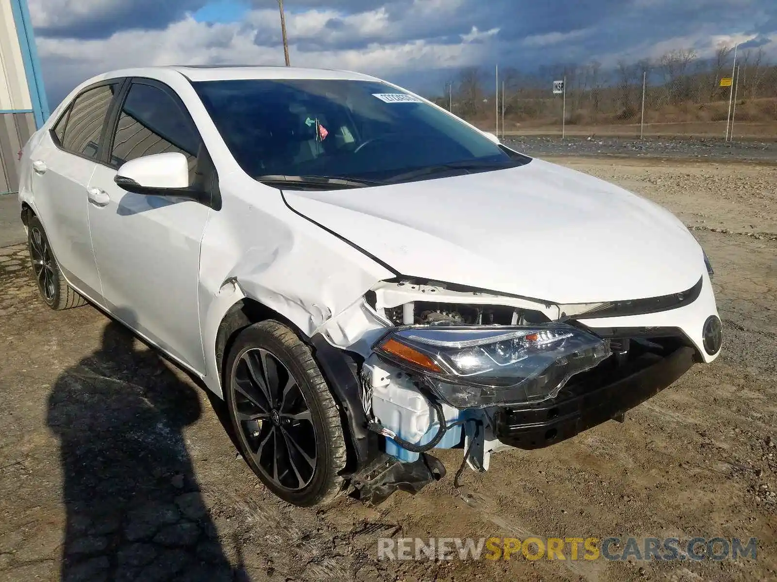 1 Photograph of a damaged car 2T1BURHEXKC183532 TOYOTA COROLLA 2019