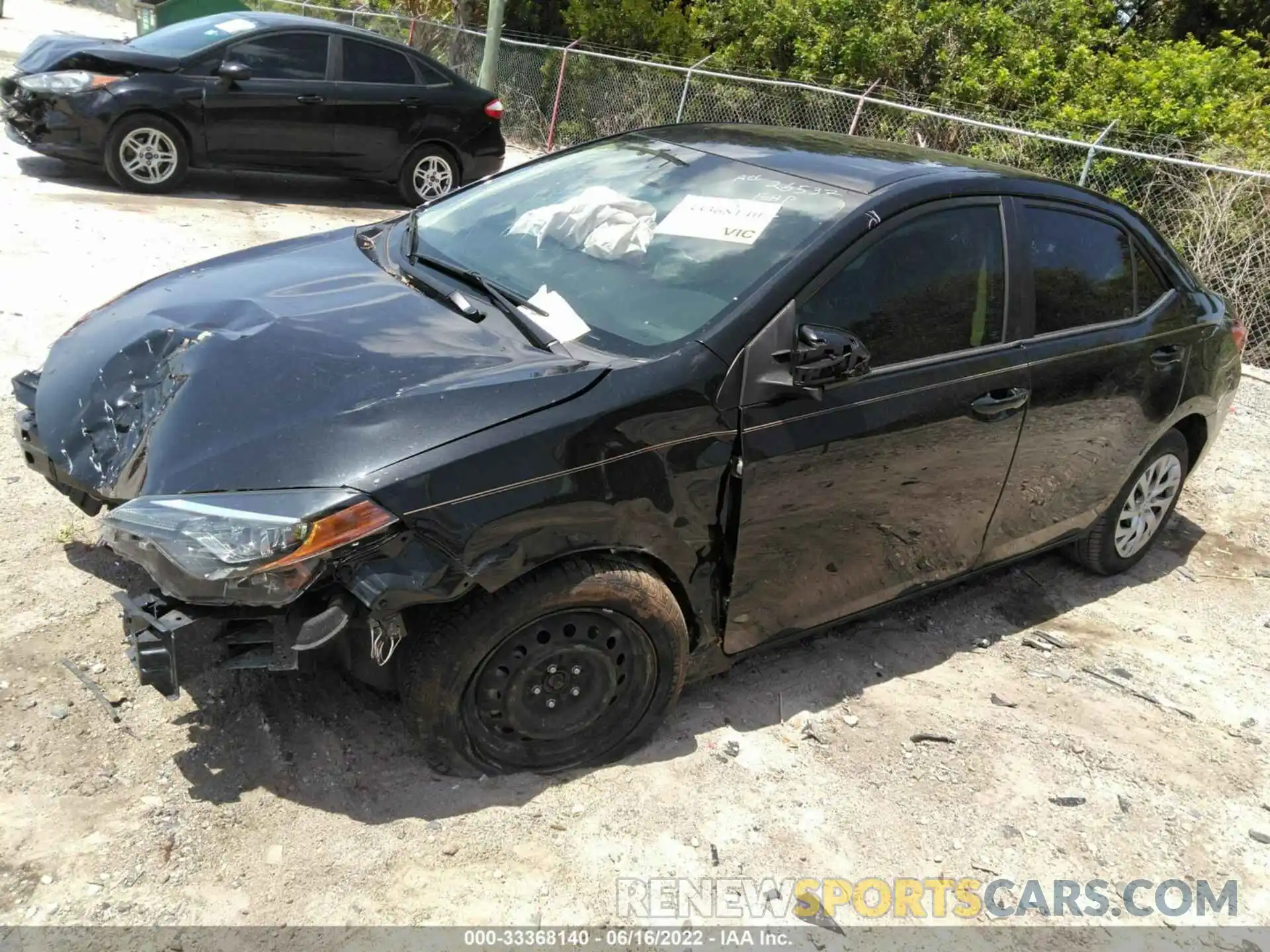 2 Photograph of a damaged car 2T1BURHEXKC186611 TOYOTA COROLLA 2019