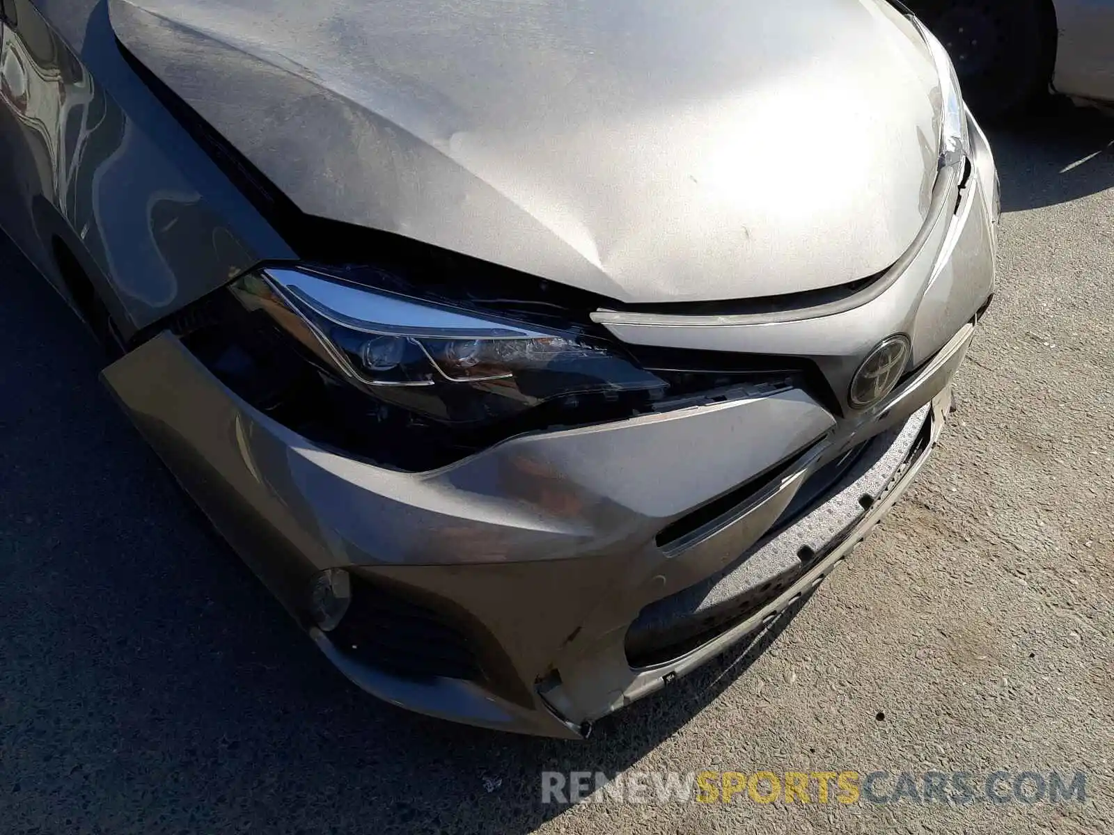 9 Photograph of a damaged car 2T1BURHEXKC187967 TOYOTA COROLLA 2019