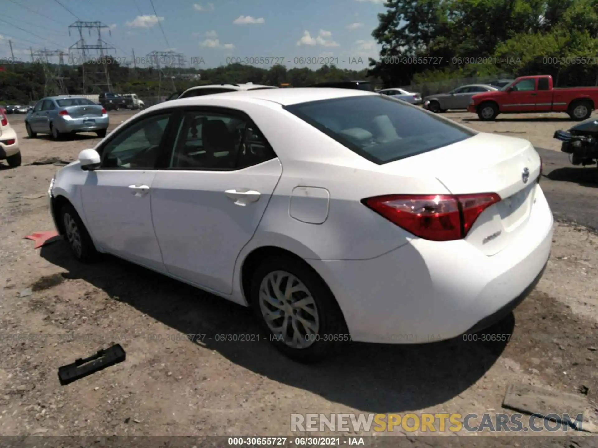 3 Photograph of a damaged car 2T1BURHEXKC188472 TOYOTA COROLLA 2019