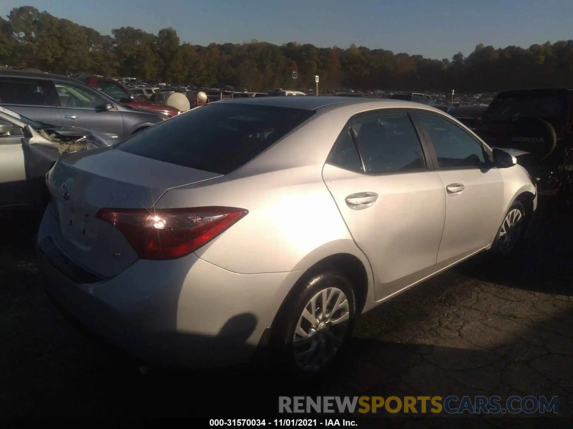 4 Photograph of a damaged car 2T1BURHEXKC189041 TOYOTA COROLLA 2019