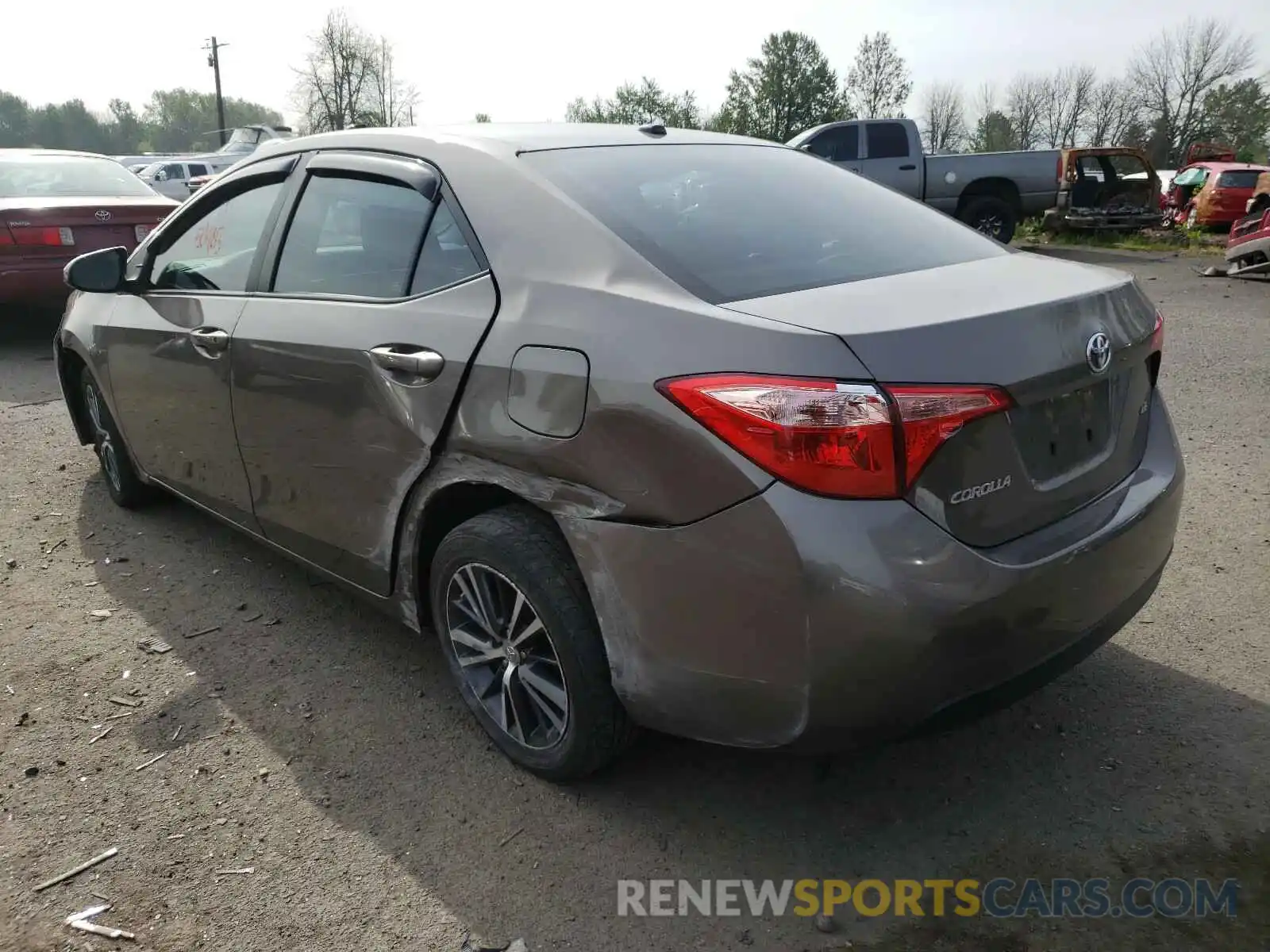 3 Photograph of a damaged car 2T1BURHEXKC189136 TOYOTA COROLLA 2019