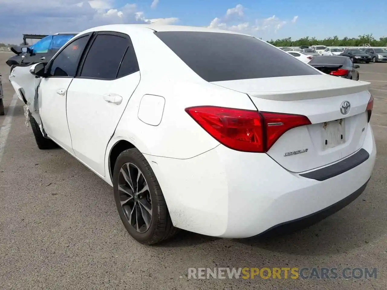 3 Photograph of a damaged car 2T1BURHEXKC189802 TOYOTA COROLLA 2019