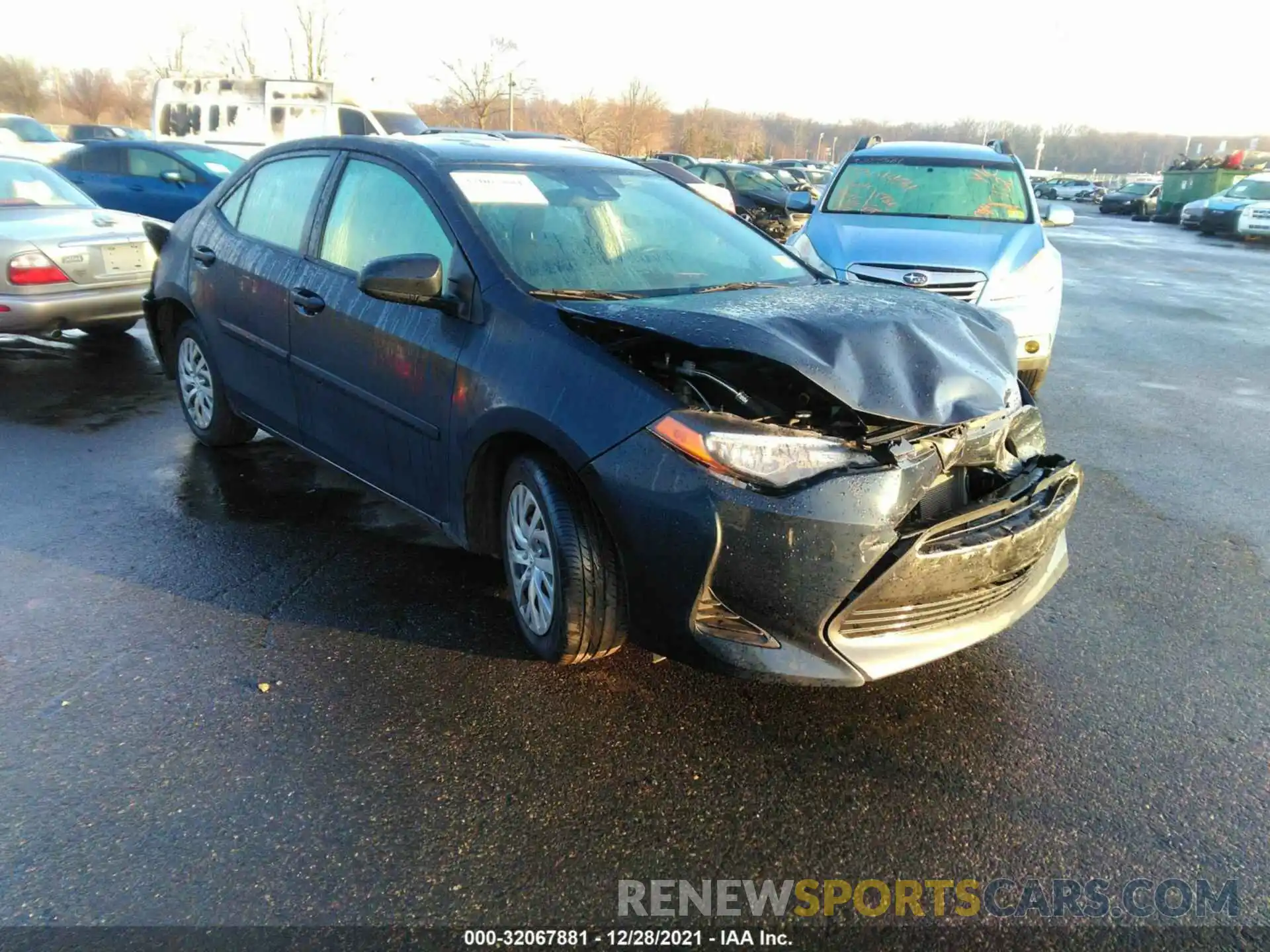 1 Photograph of a damaged car 2T1BURHEXKC190819 TOYOTA COROLLA 2019