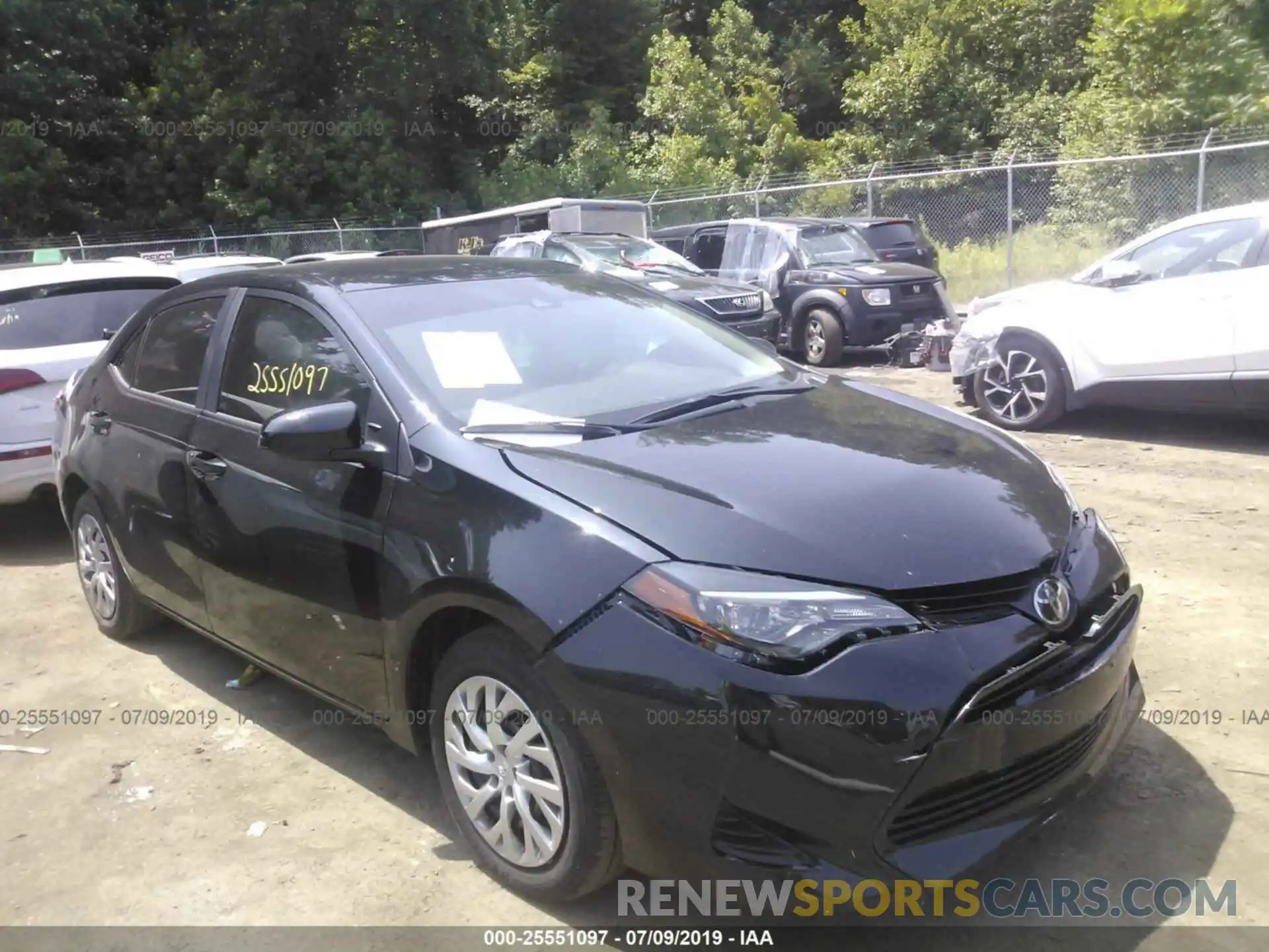 1 Photograph of a damaged car 2T1BURHEXKC191467 TOYOTA COROLLA 2019