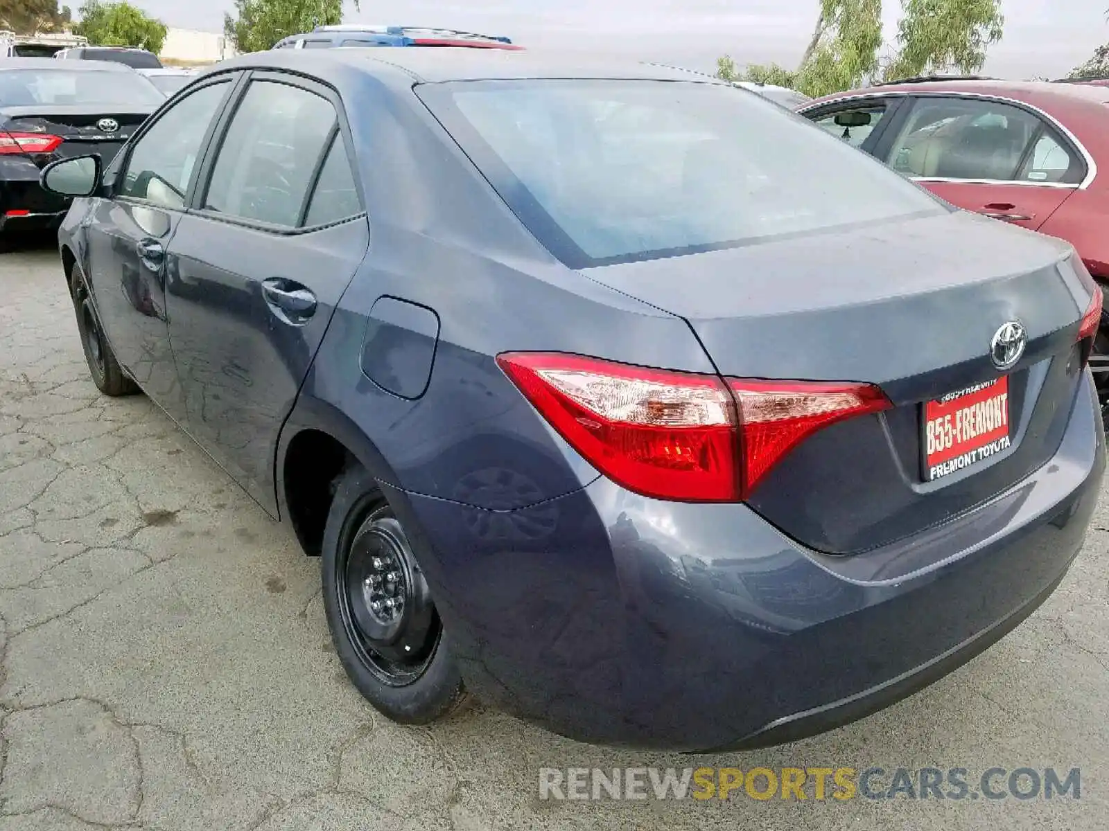 3 Photograph of a damaged car 2T1BURHEXKC192084 TOYOTA COROLLA 2019