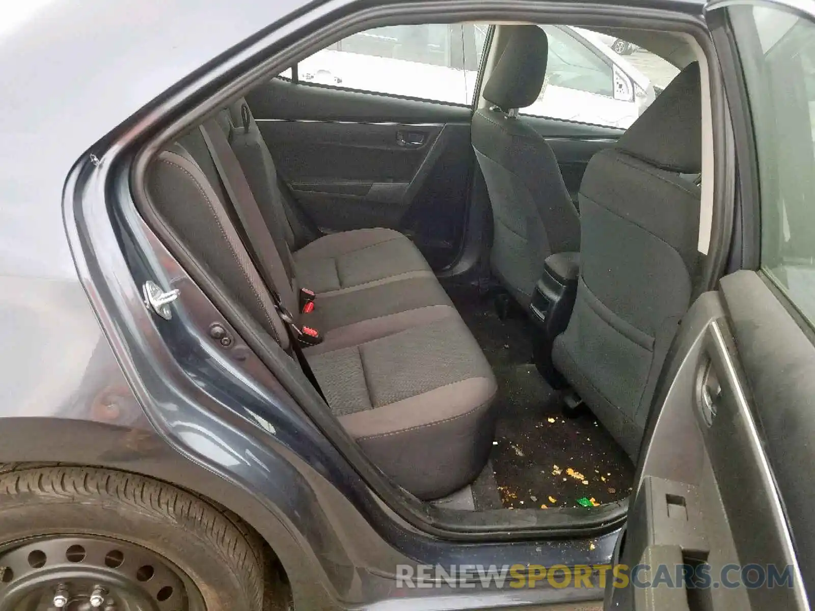 6 Photograph of a damaged car 2T1BURHEXKC192084 TOYOTA COROLLA 2019