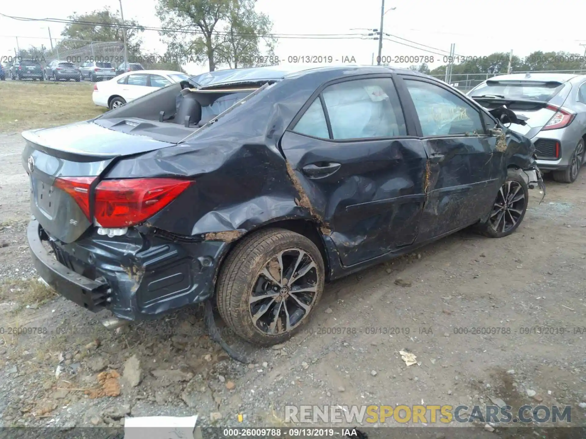 4 Photograph of a damaged car 2T1BURHEXKC192232 TOYOTA COROLLA 2019