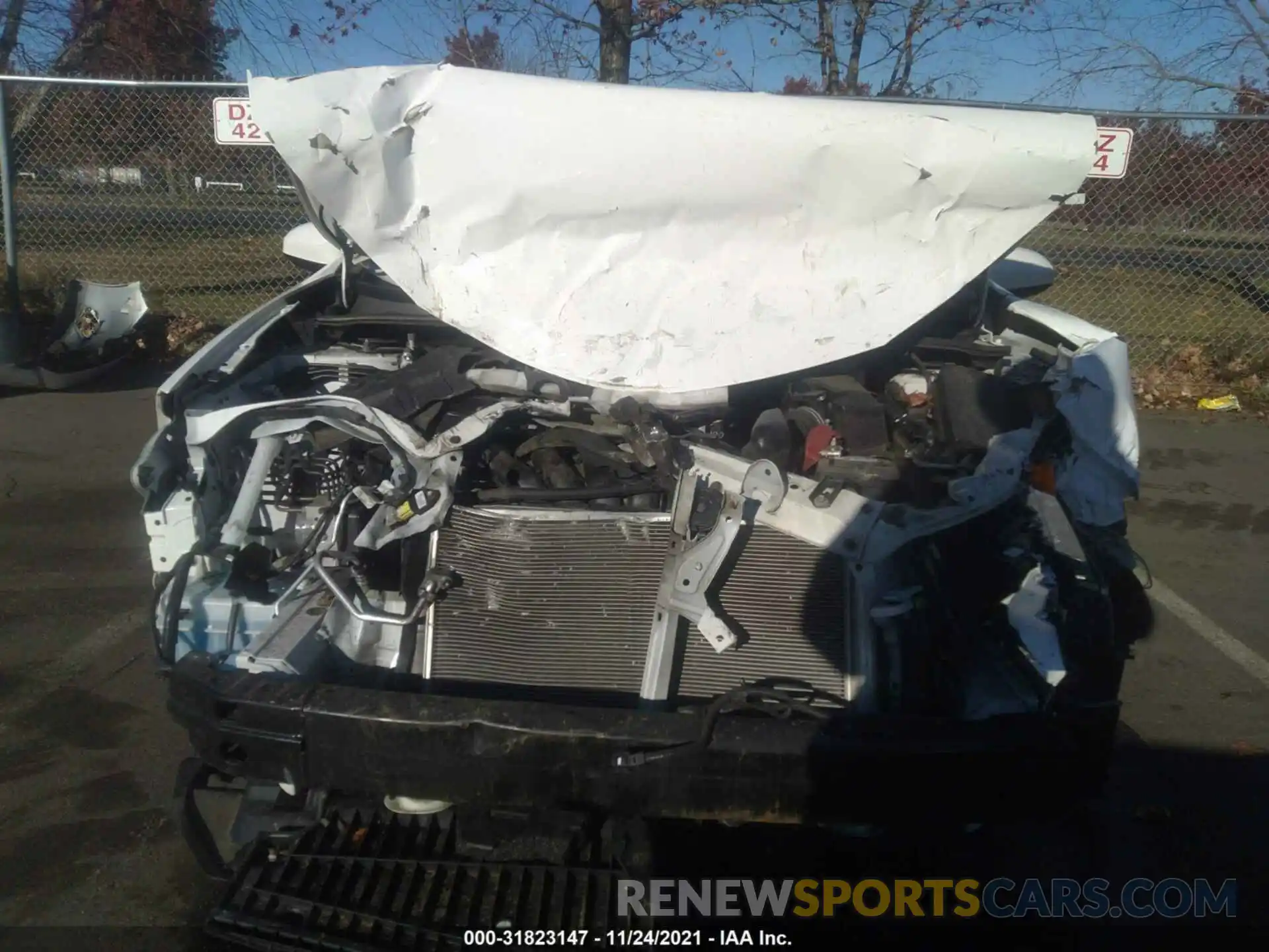 6 Photograph of a damaged car 2T1BURHEXKC192960 TOYOTA COROLLA 2019