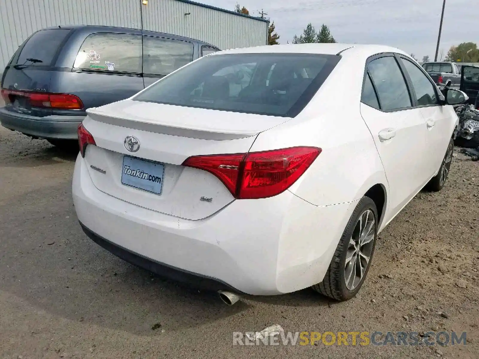 4 Photograph of a damaged car 2T1BURHEXKC192988 TOYOTA COROLLA 2019