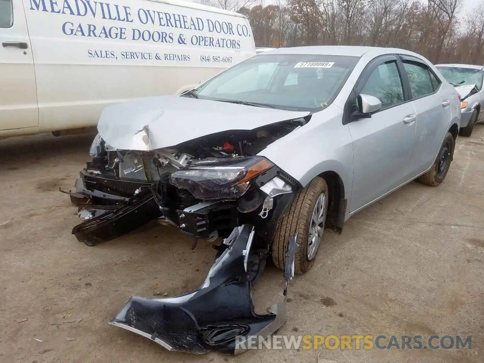 2 Photograph of a damaged car 2T1BURHEXKC193428 TOYOTA COROLLA 2019