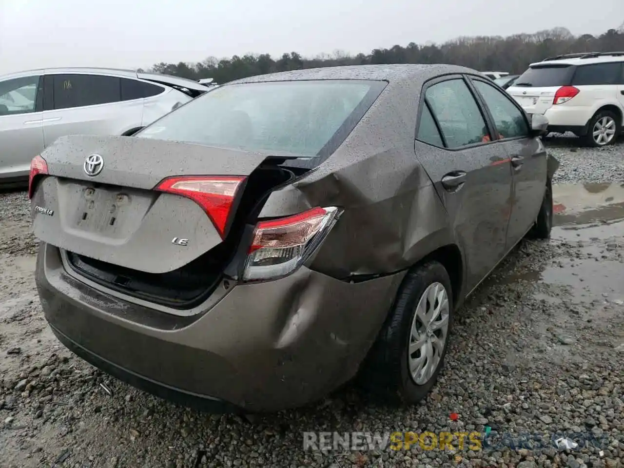 4 Photograph of a damaged car 2T1BURHEXKC193896 TOYOTA COROLLA 2019