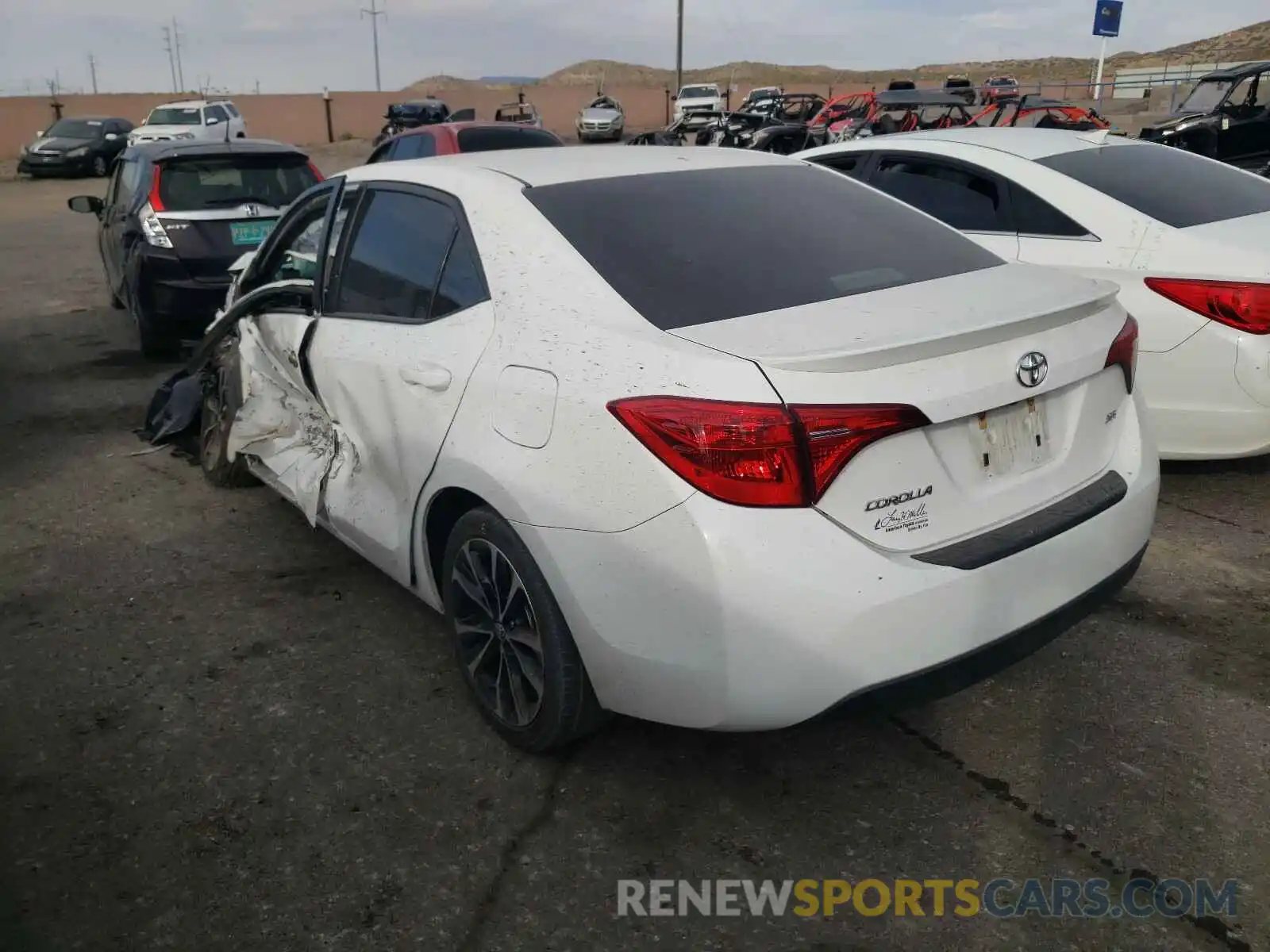 3 Photograph of a damaged car 2T1BURHEXKC194708 TOYOTA COROLLA 2019