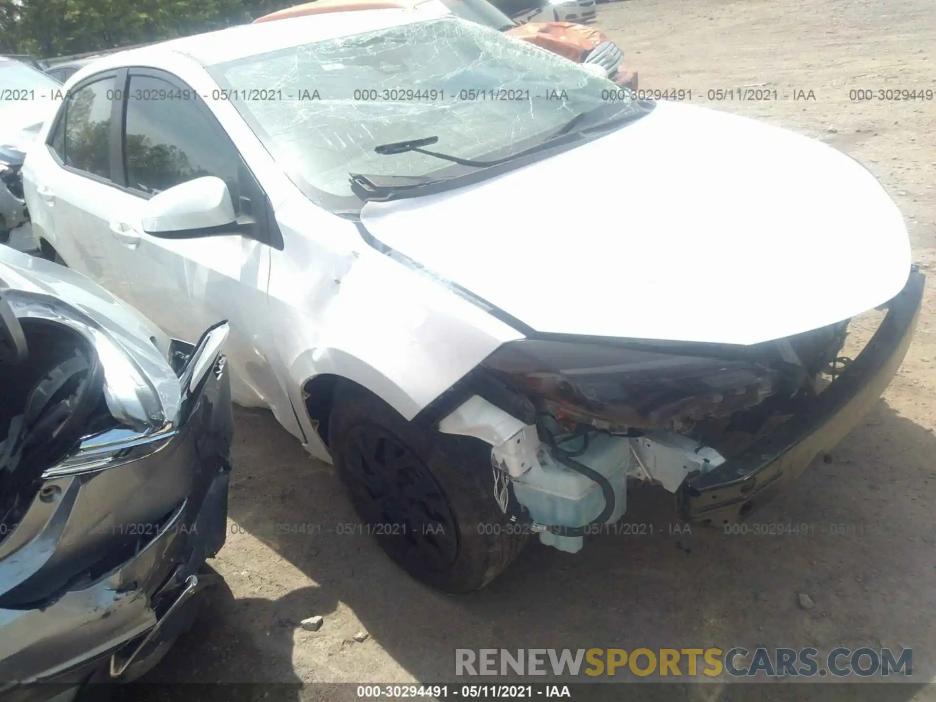 1 Photograph of a damaged car 2T1BURHEXKC195549 TOYOTA COROLLA 2019