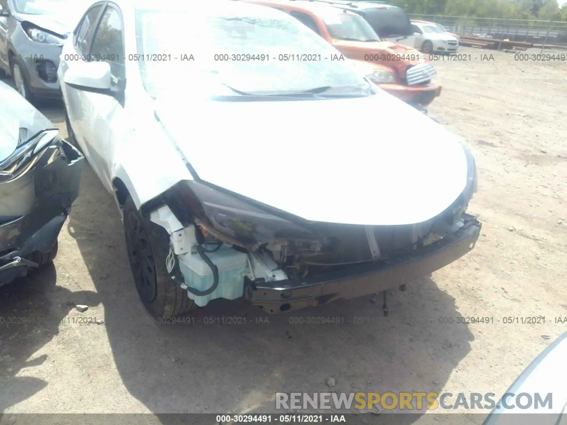 6 Photograph of a damaged car 2T1BURHEXKC195549 TOYOTA COROLLA 2019