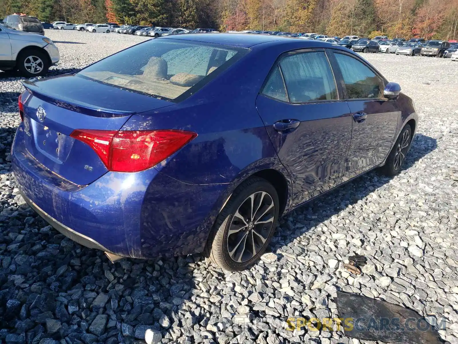 4 Photograph of a damaged car 2T1BURHEXKC195941 TOYOTA COROLLA 2019