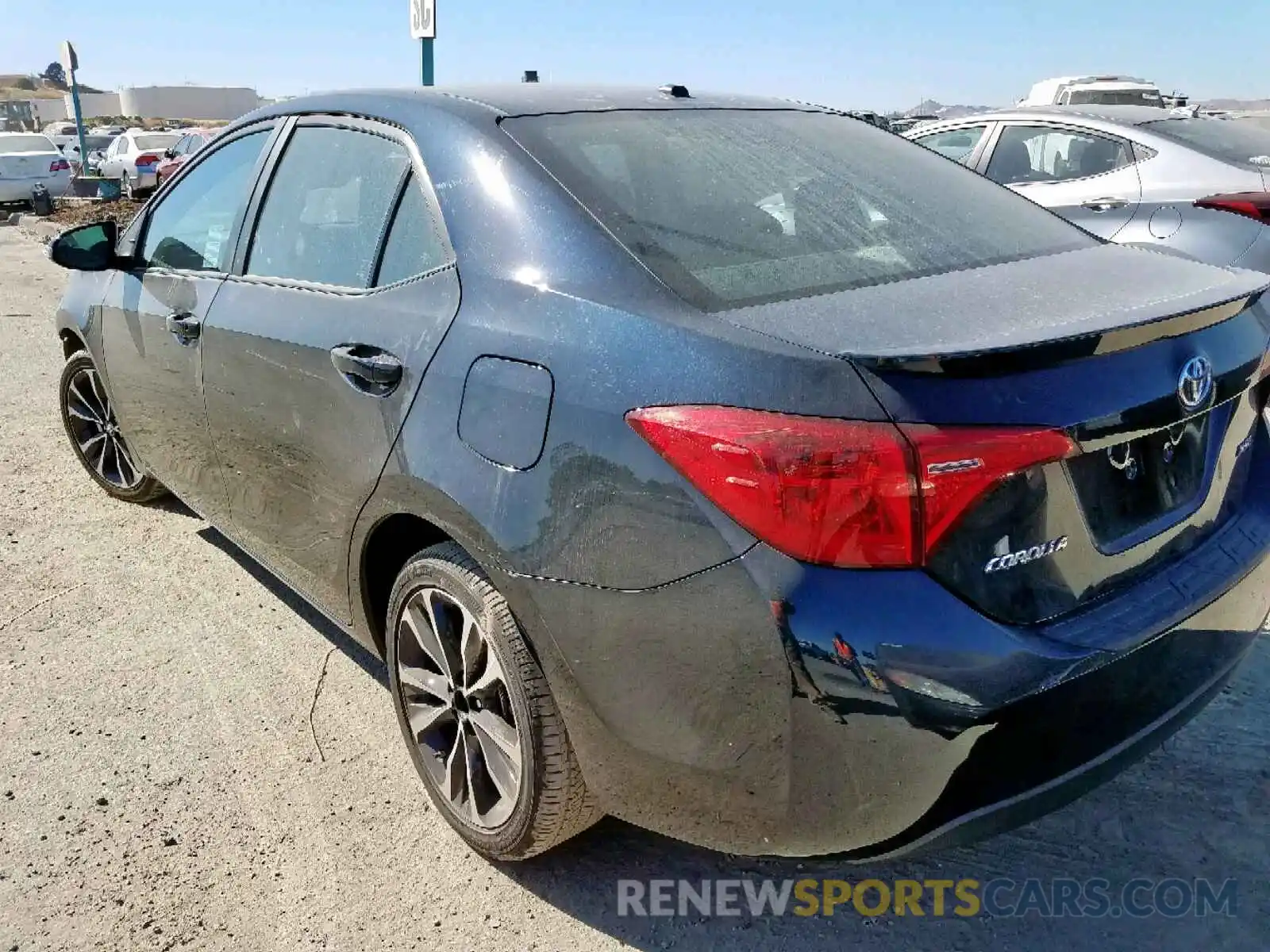 3 Photograph of a damaged car 2T1BURHEXKC196085 TOYOTA COROLLA 2019