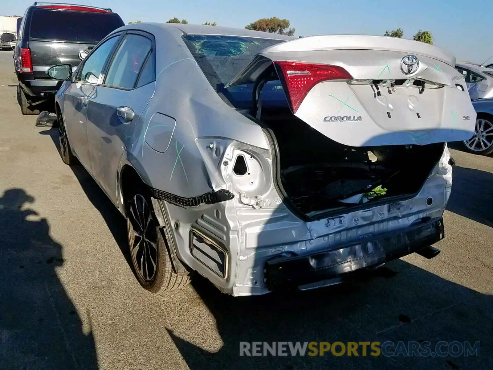 3 Photograph of a damaged car 2T1BURHEXKC197043 TOYOTA COROLLA 2019