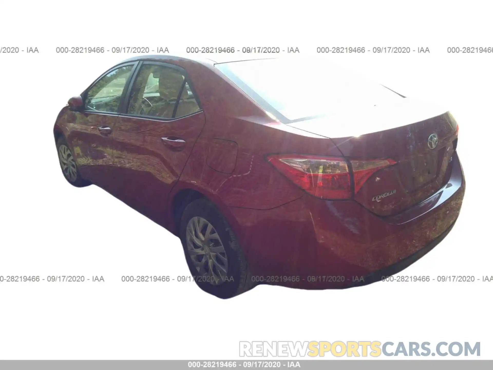 3 Photograph of a damaged car 2T1BURHEXKC198760 TOYOTA COROLLA 2019