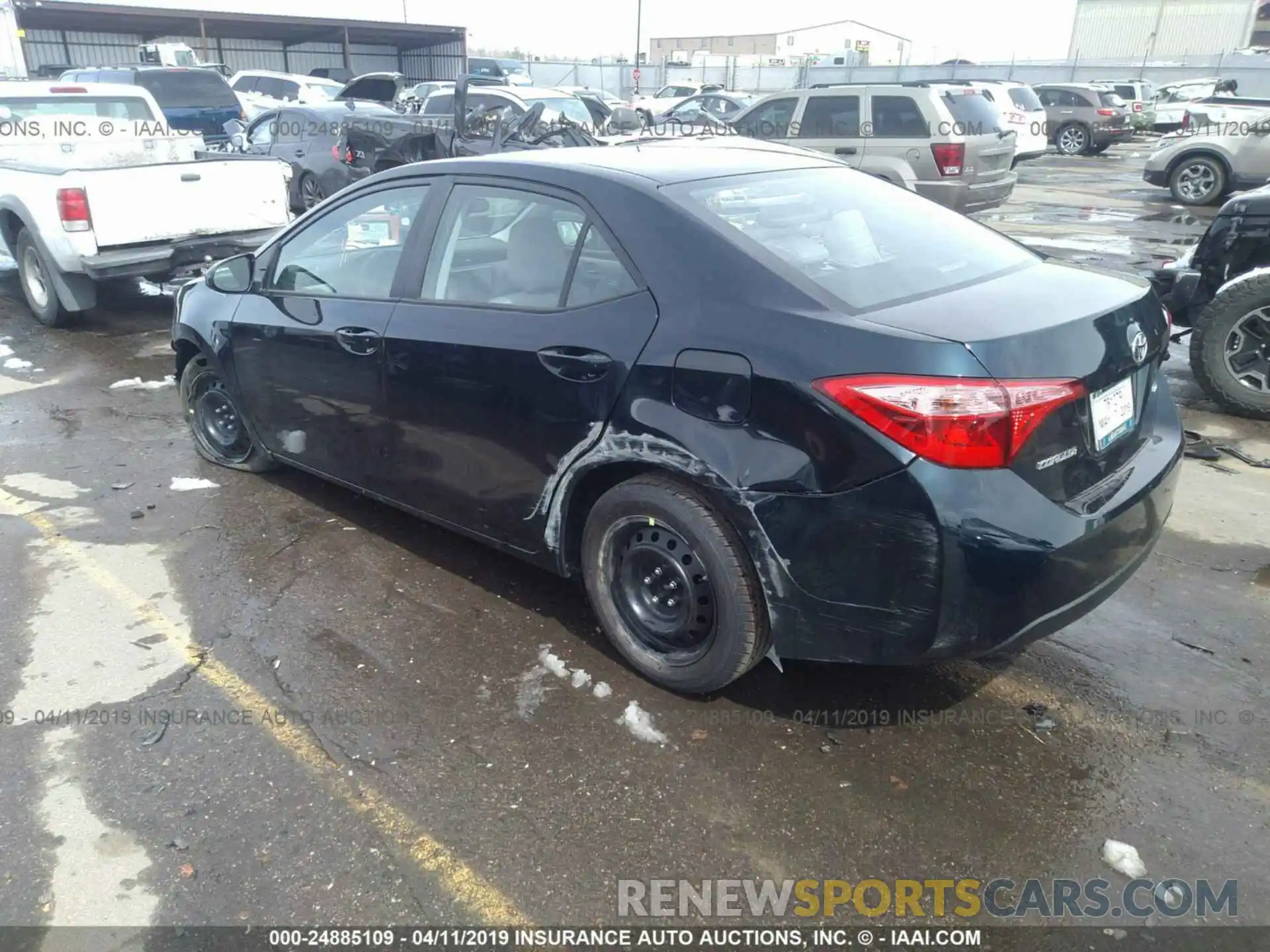 3 Photograph of a damaged car 2T1BURHEXKC199164 TOYOTA COROLLA 2019