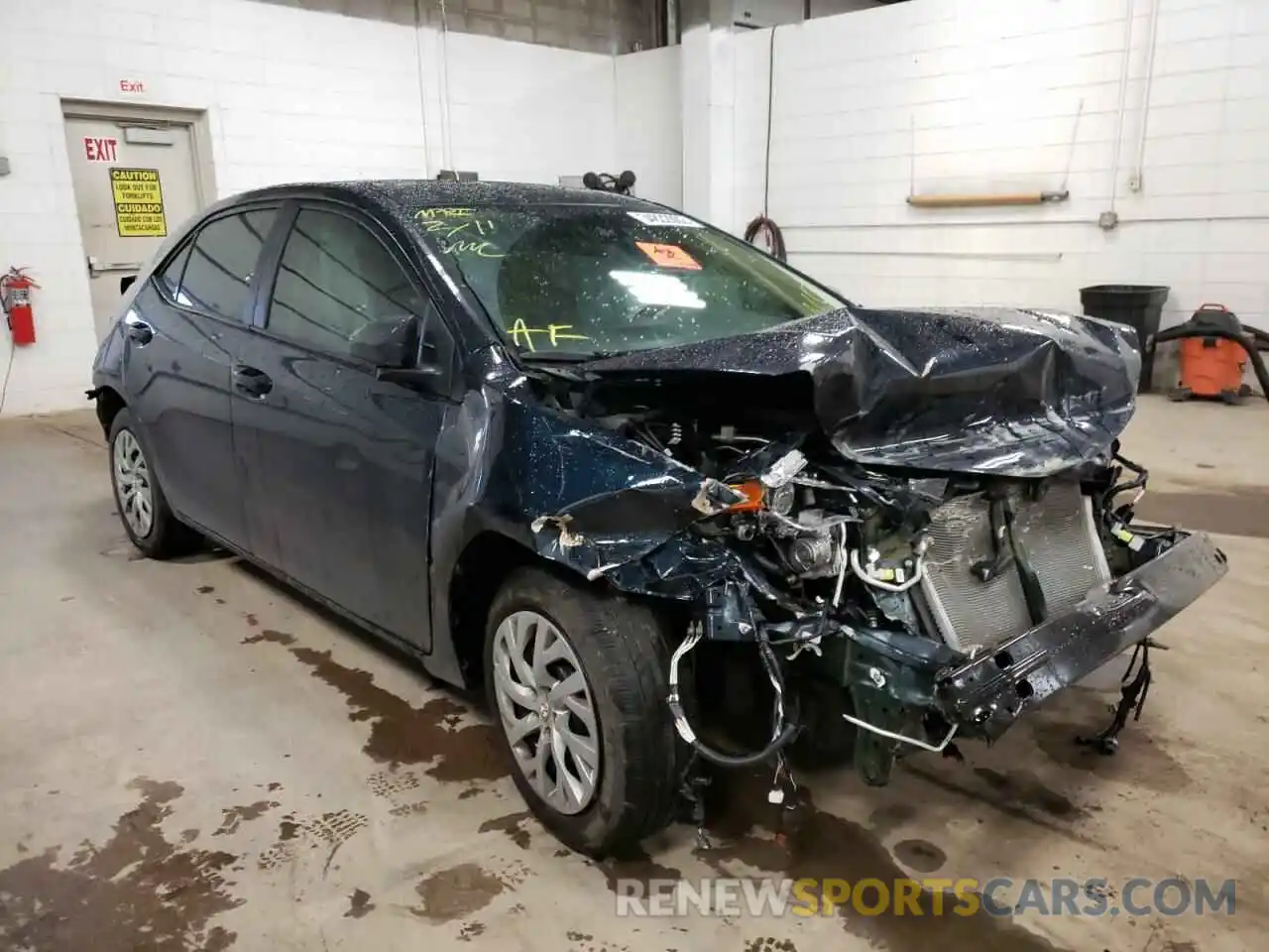 1 Photograph of a damaged car 2T1BURHEXKC199682 TOYOTA COROLLA 2019