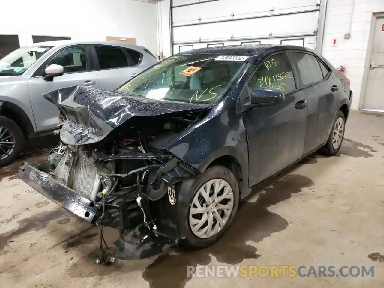 2 Photograph of a damaged car 2T1BURHEXKC199682 TOYOTA COROLLA 2019