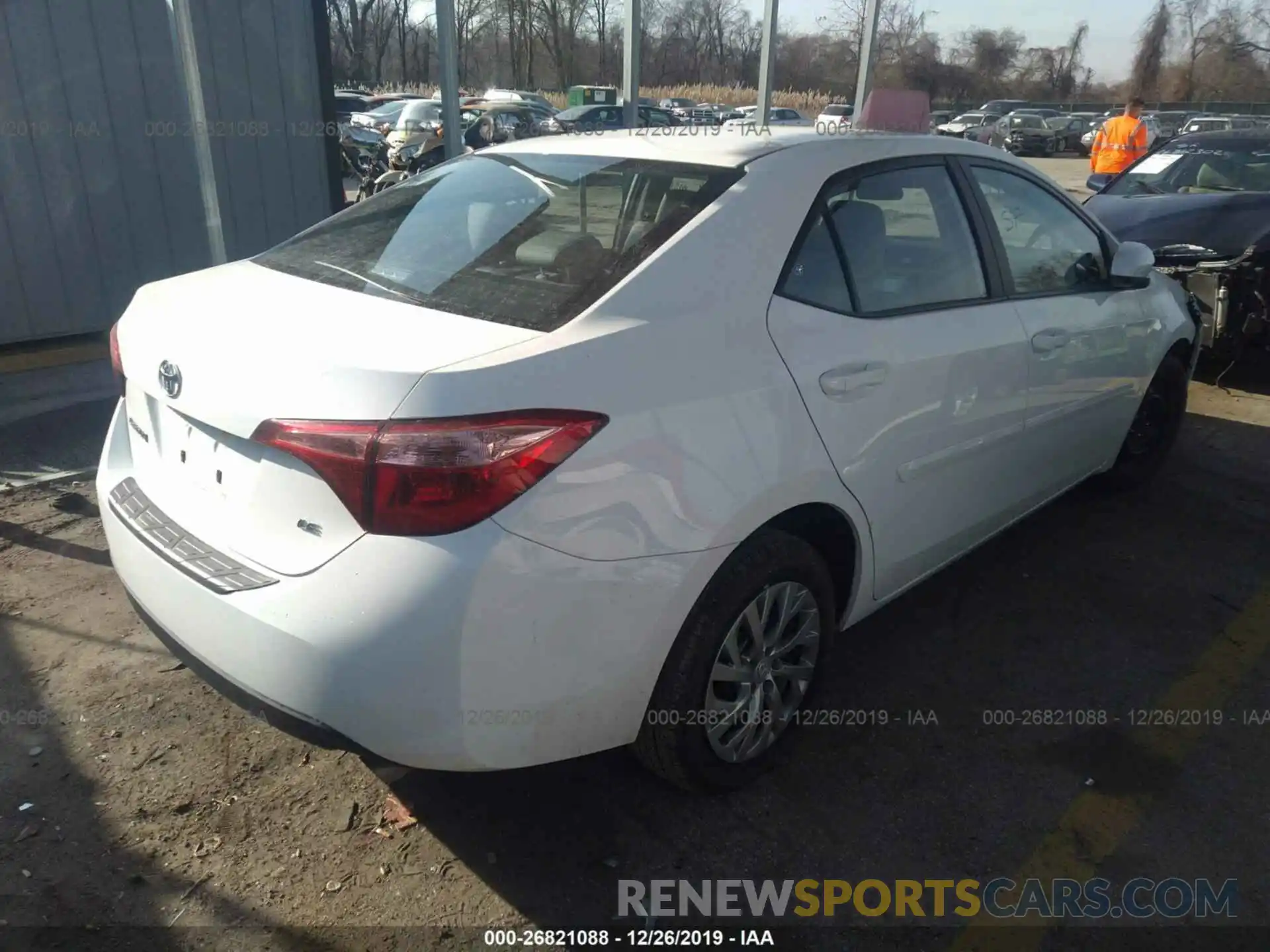 4 Photograph of a damaged car 2T1BURHEXKC200281 TOYOTA COROLLA 2019