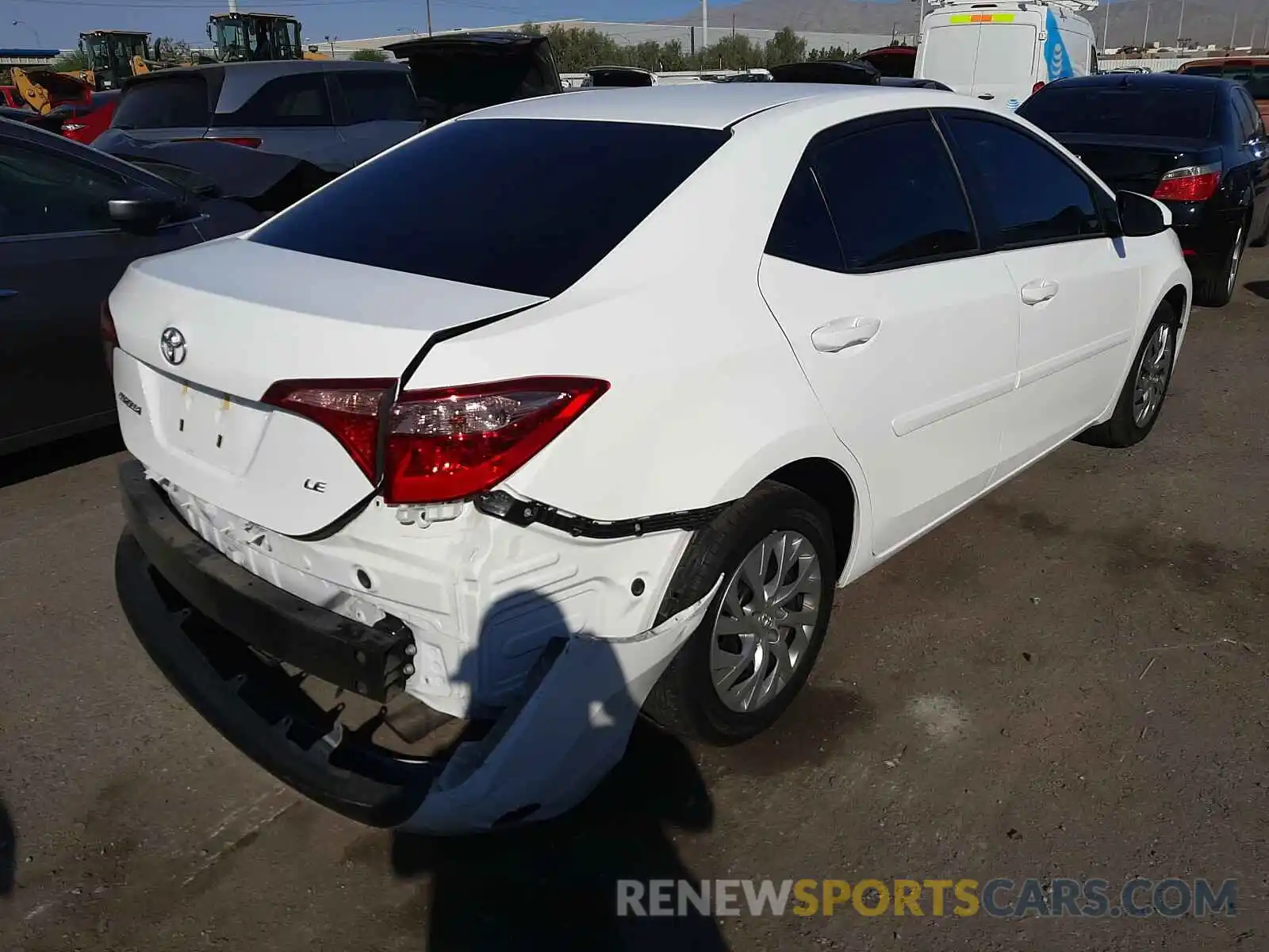 4 Photograph of a damaged car 2T1BURHEXKC201320 TOYOTA COROLLA 2019