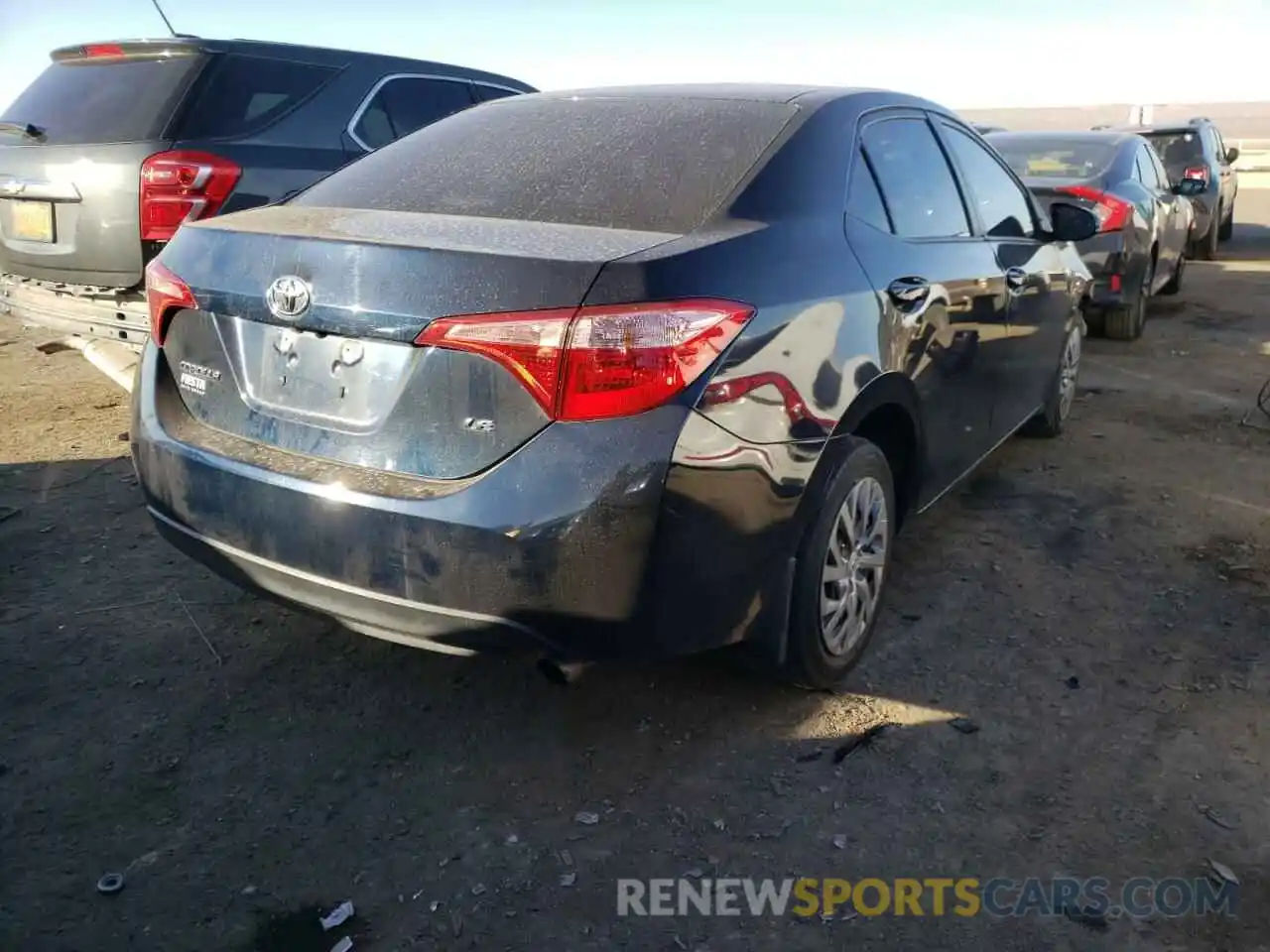 4 Photograph of a damaged car 2T1BURHEXKC201396 TOYOTA COROLLA 2019