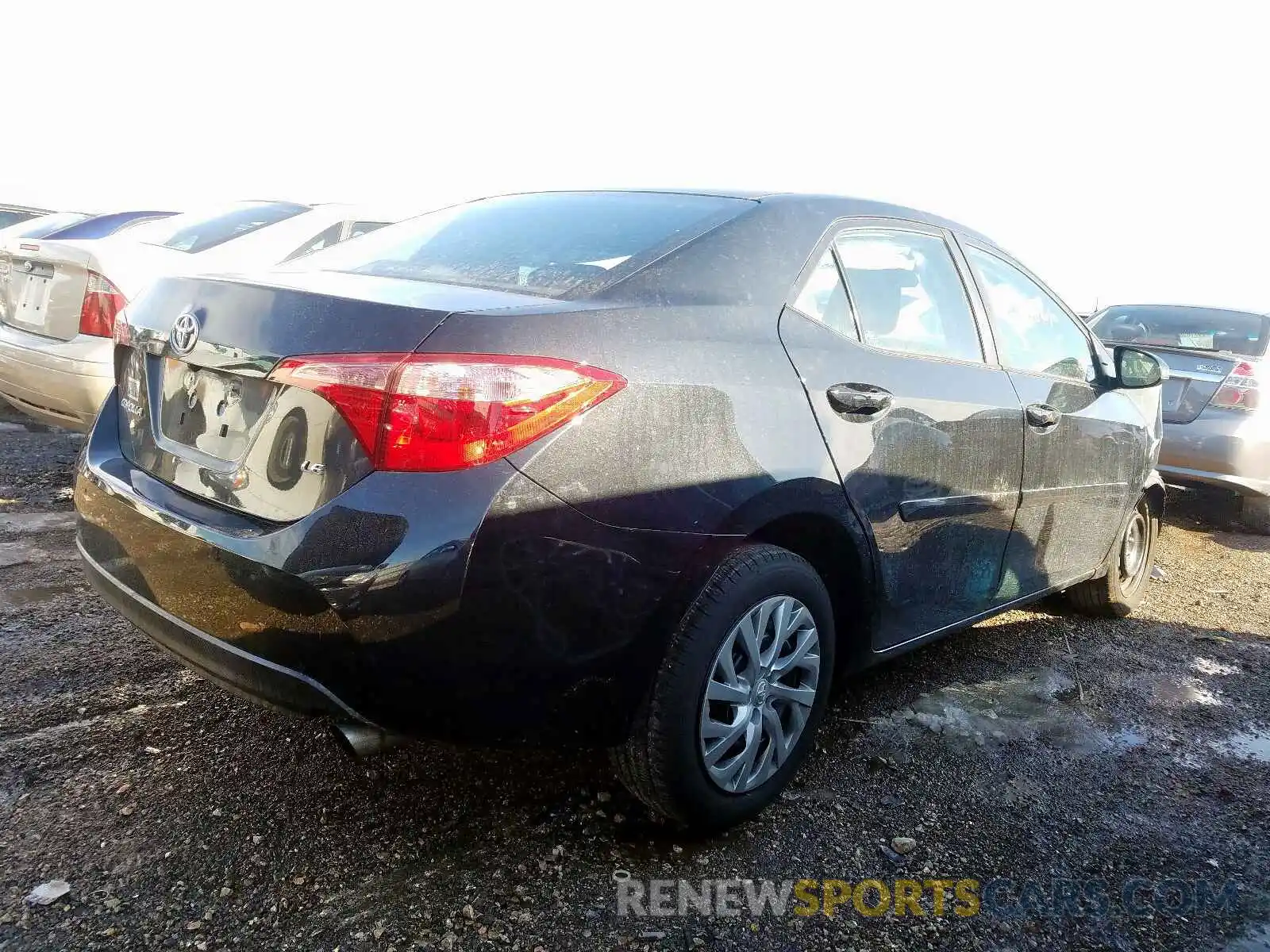 4 Photograph of a damaged car 2T1BURHEXKC201415 TOYOTA COROLLA 2019