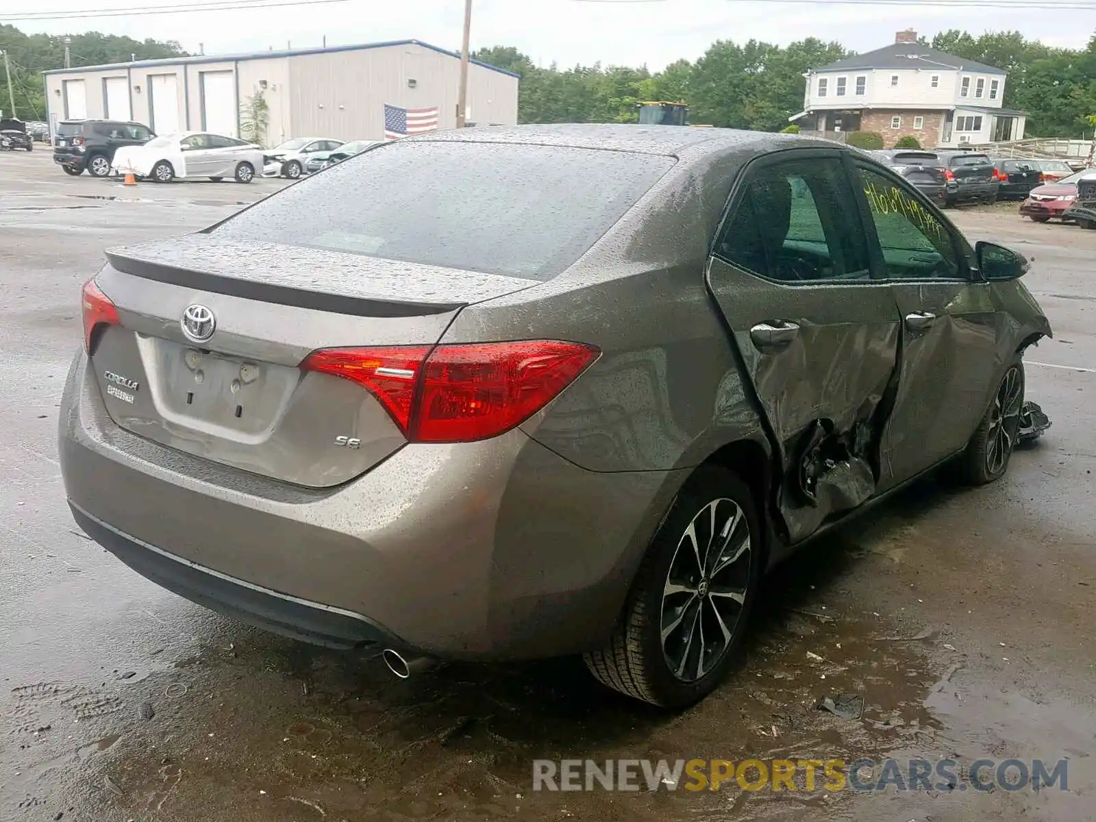 4 Photograph of a damaged car 2T1BURHEXKC202337 TOYOTA COROLLA 2019