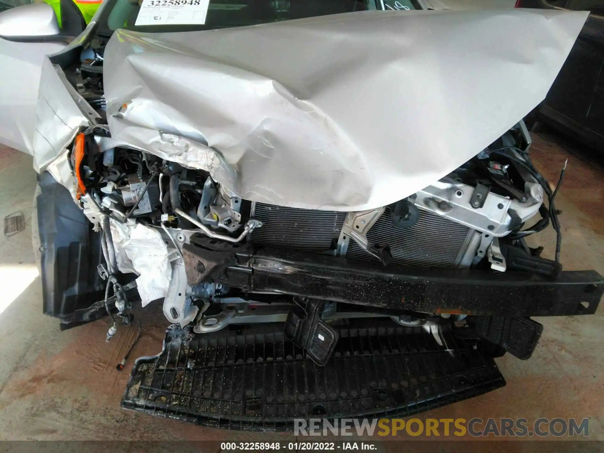 6 Photograph of a damaged car 2T1BURHEXKC203732 TOYOTA COROLLA 2019