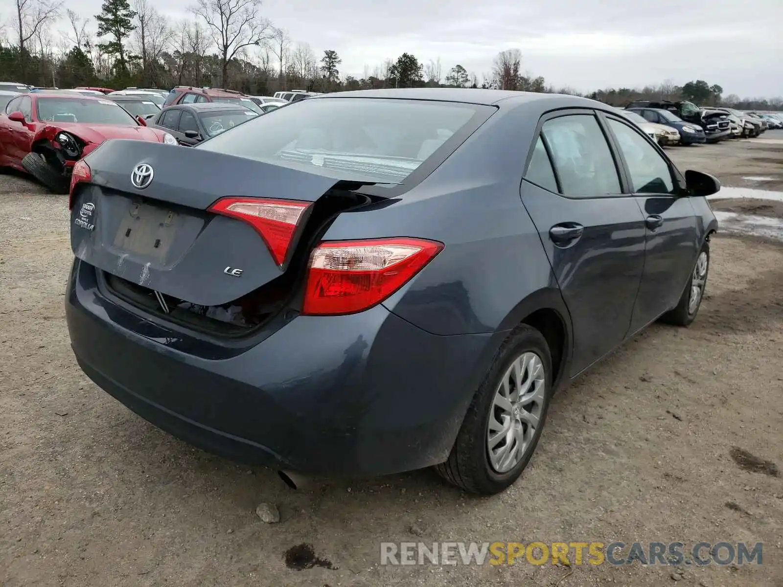 4 Photograph of a damaged car 2T1BURHEXKC205643 TOYOTA COROLLA 2019