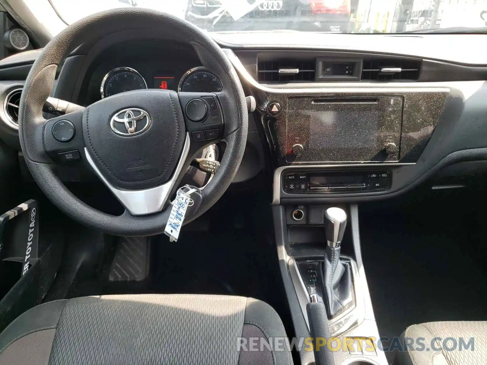 9 Photograph of a damaged car 2T1BURHEXKC205769 TOYOTA COROLLA 2019