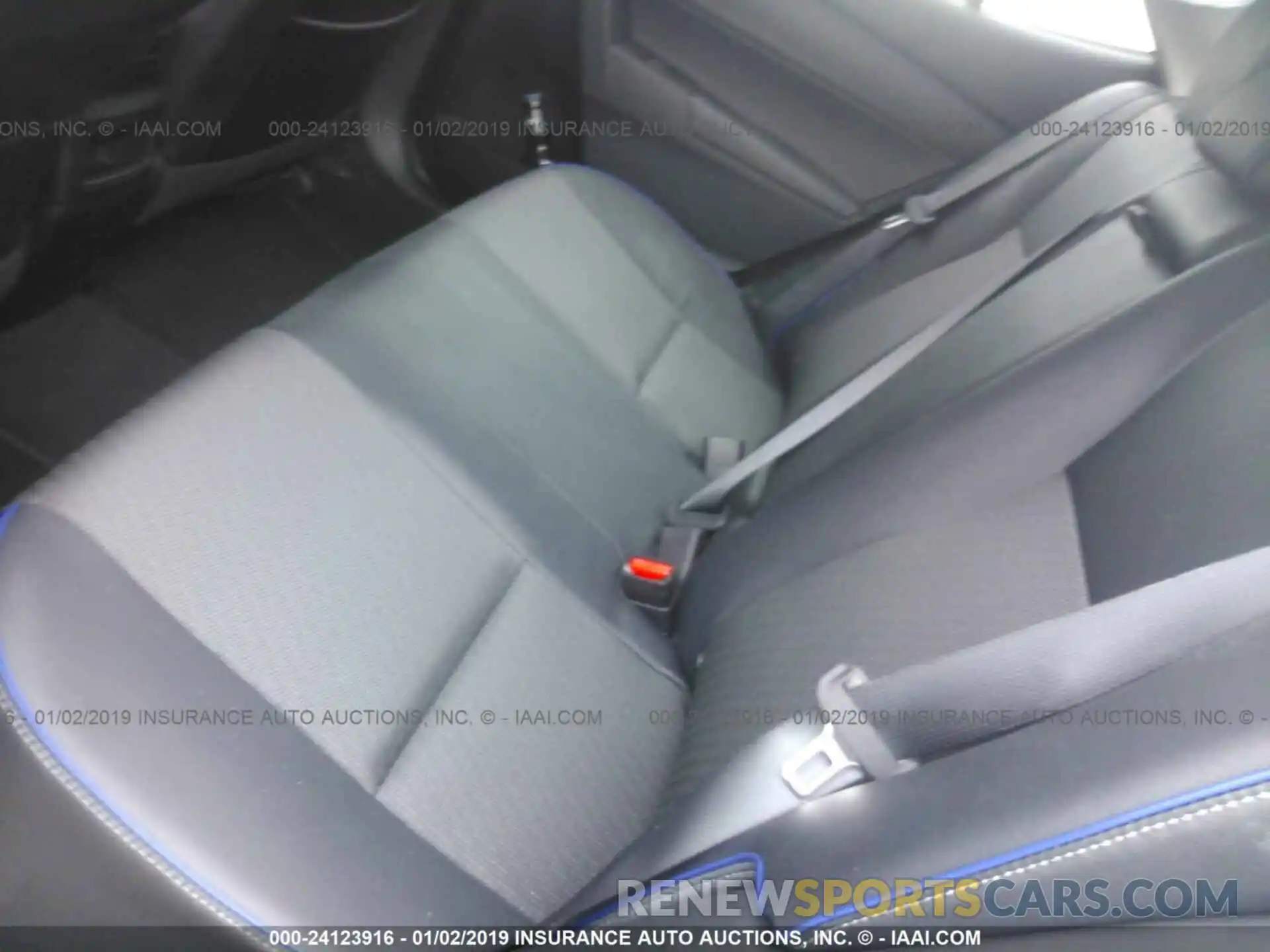 8 Photograph of a damaged car 2T1BURHEXKC205822 TOYOTA COROLLA 2019