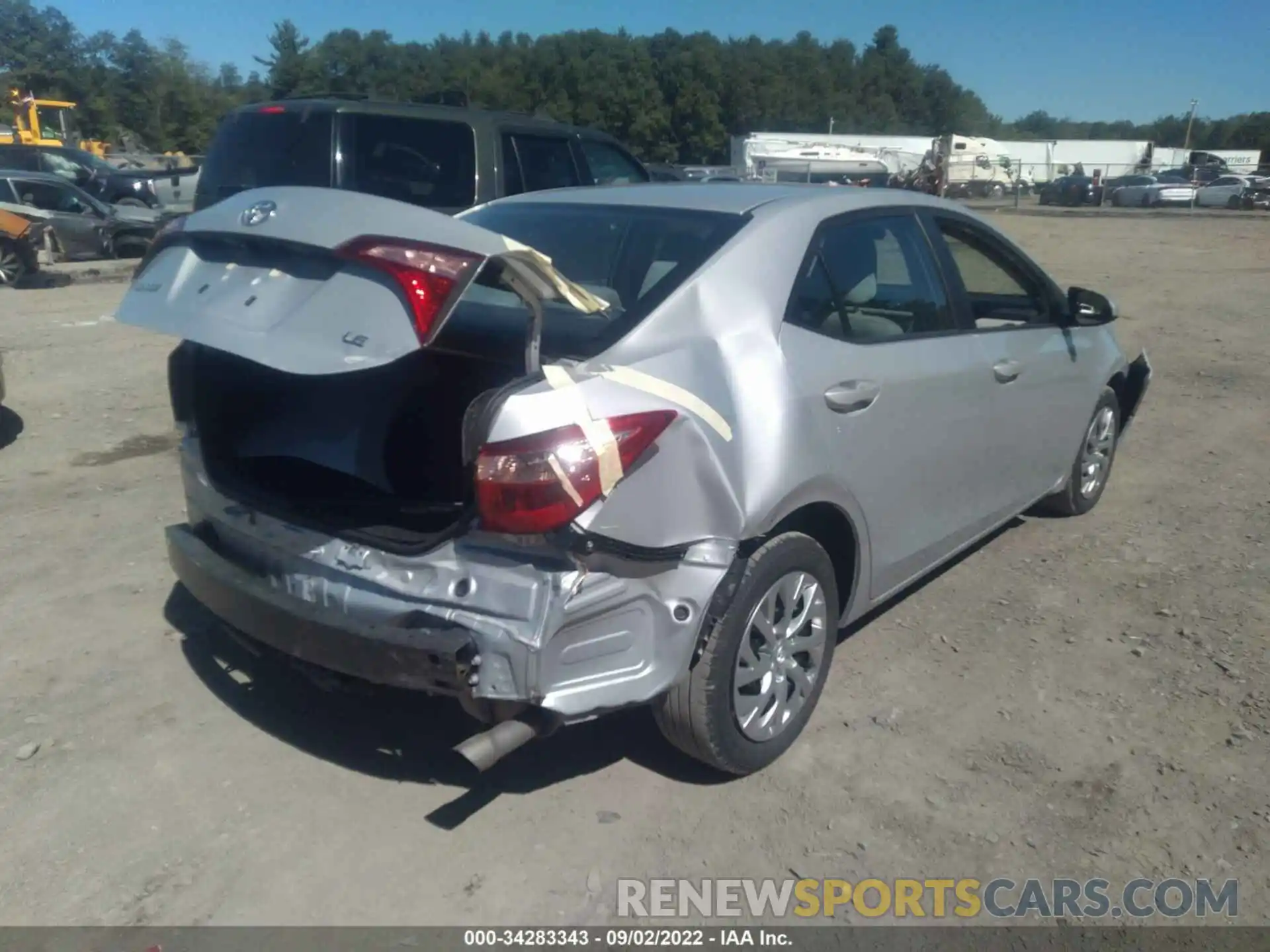 4 Photograph of a damaged car 2T1BURHEXKC207568 TOYOTA COROLLA 2019