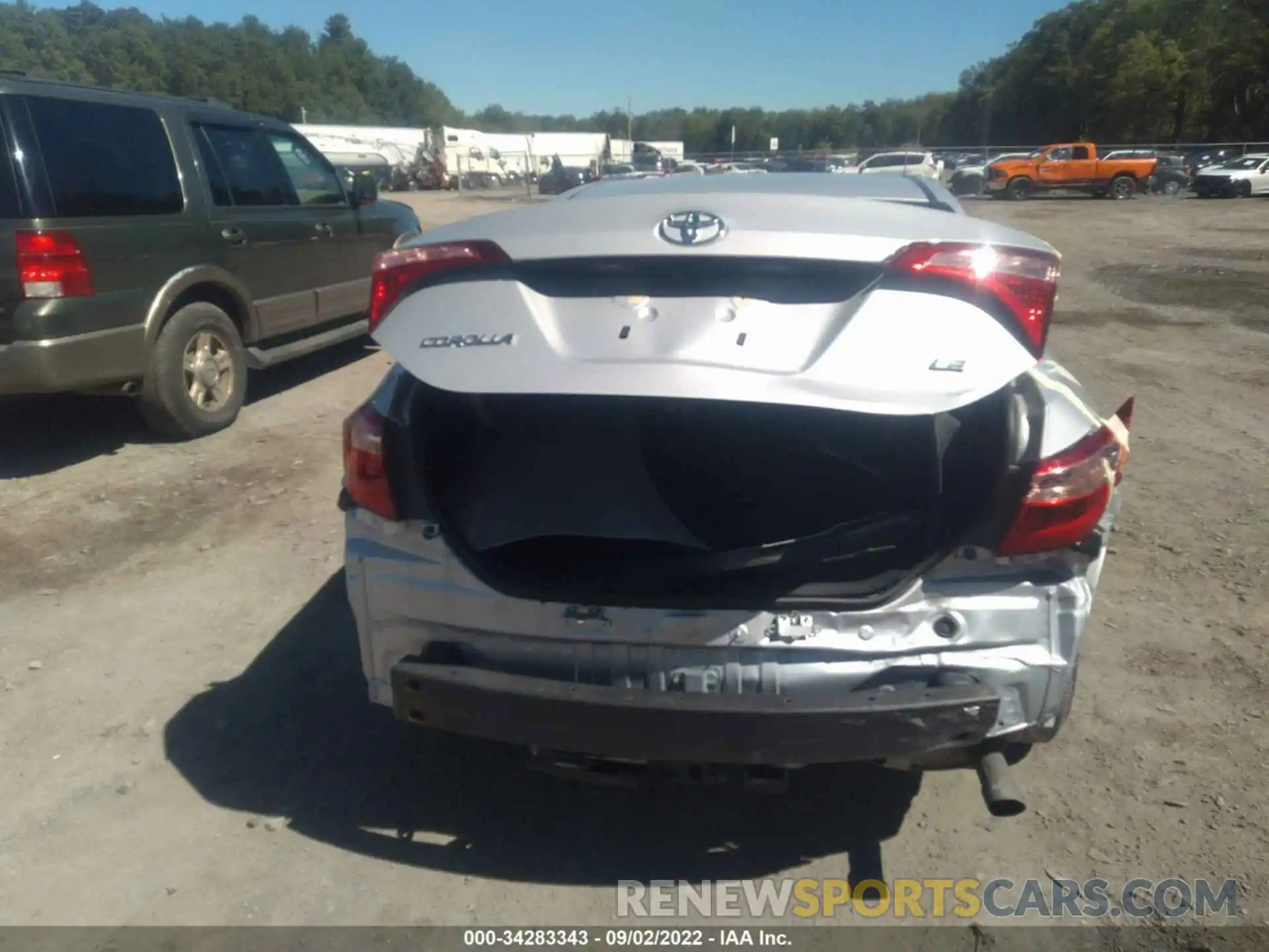 6 Photograph of a damaged car 2T1BURHEXKC207568 TOYOTA COROLLA 2019