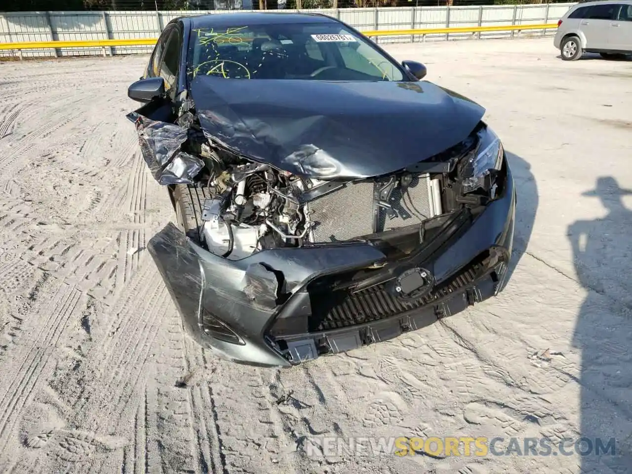 9 Photograph of a damaged car 2T1BURHEXKC208705 TOYOTA COROLLA 2019