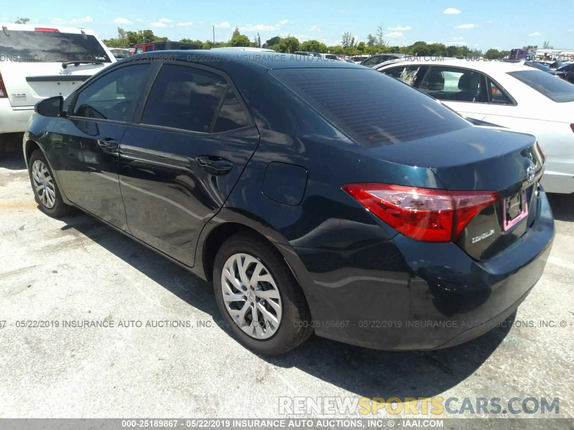 3 Photograph of a damaged car 2T1BURHEXKC209370 TOYOTA COROLLA 2019