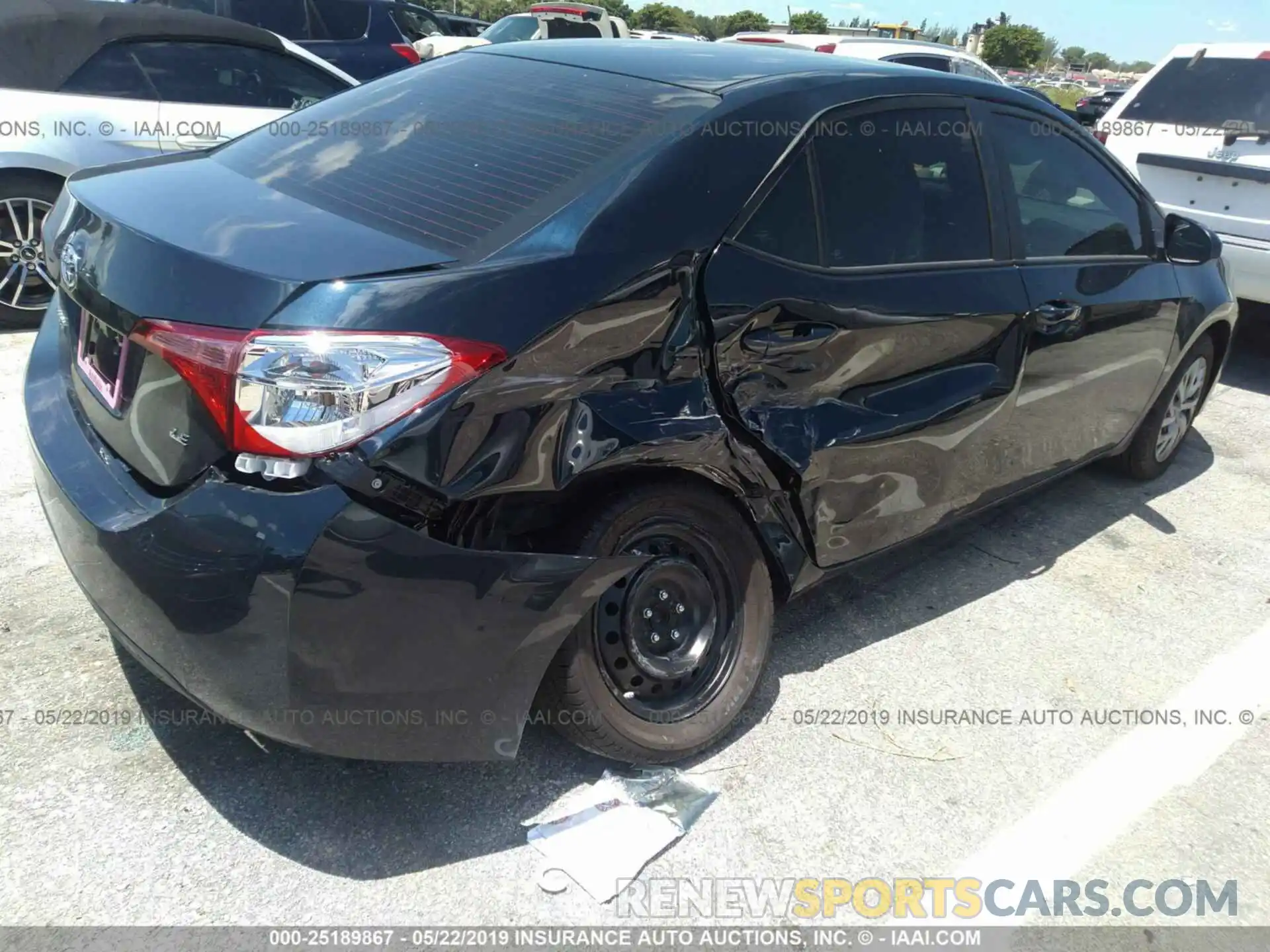 6 Photograph of a damaged car 2T1BURHEXKC209370 TOYOTA COROLLA 2019