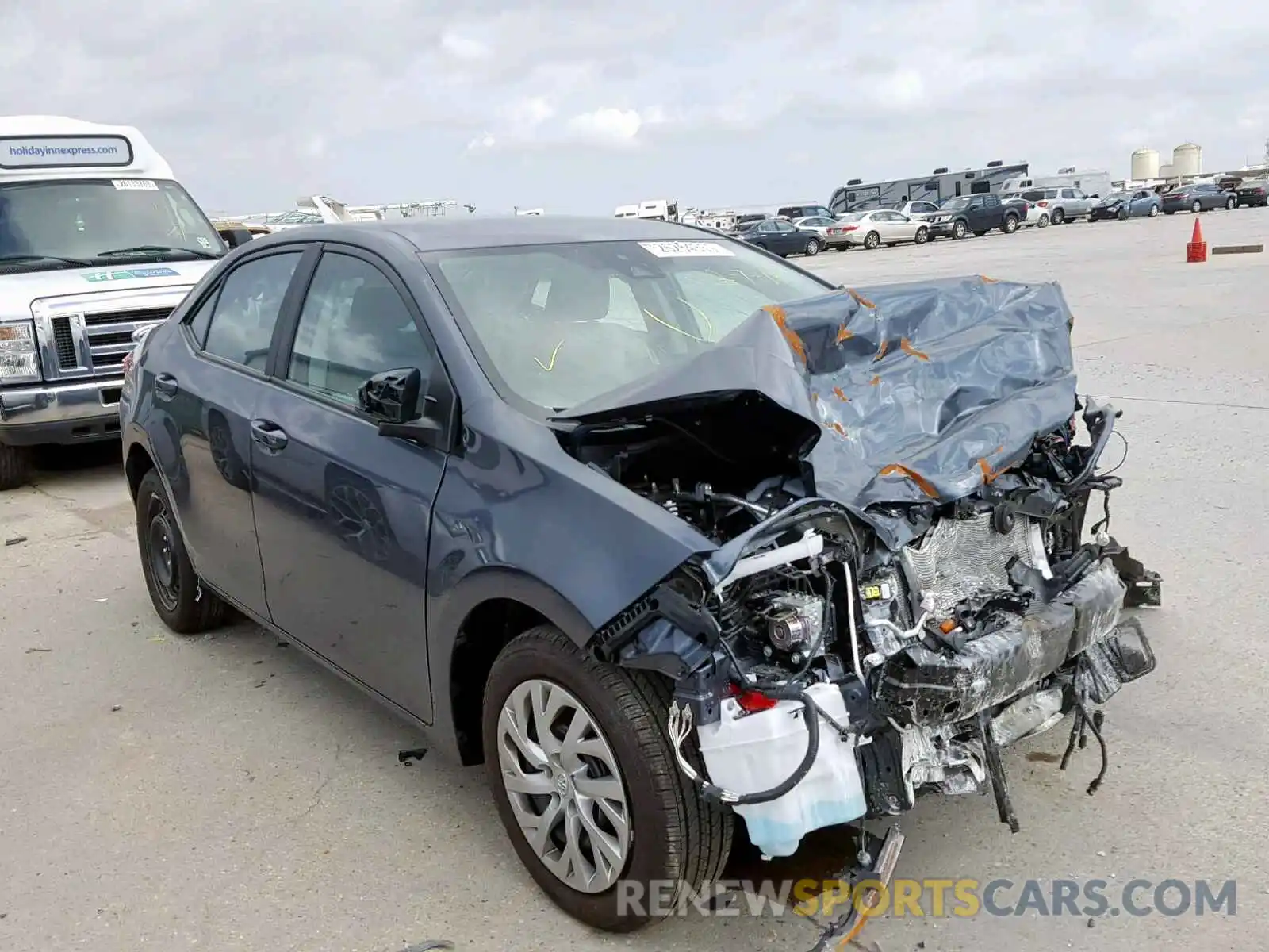 1 Photograph of a damaged car 2T1BURHEXKC210325 TOYOTA COROLLA 2019