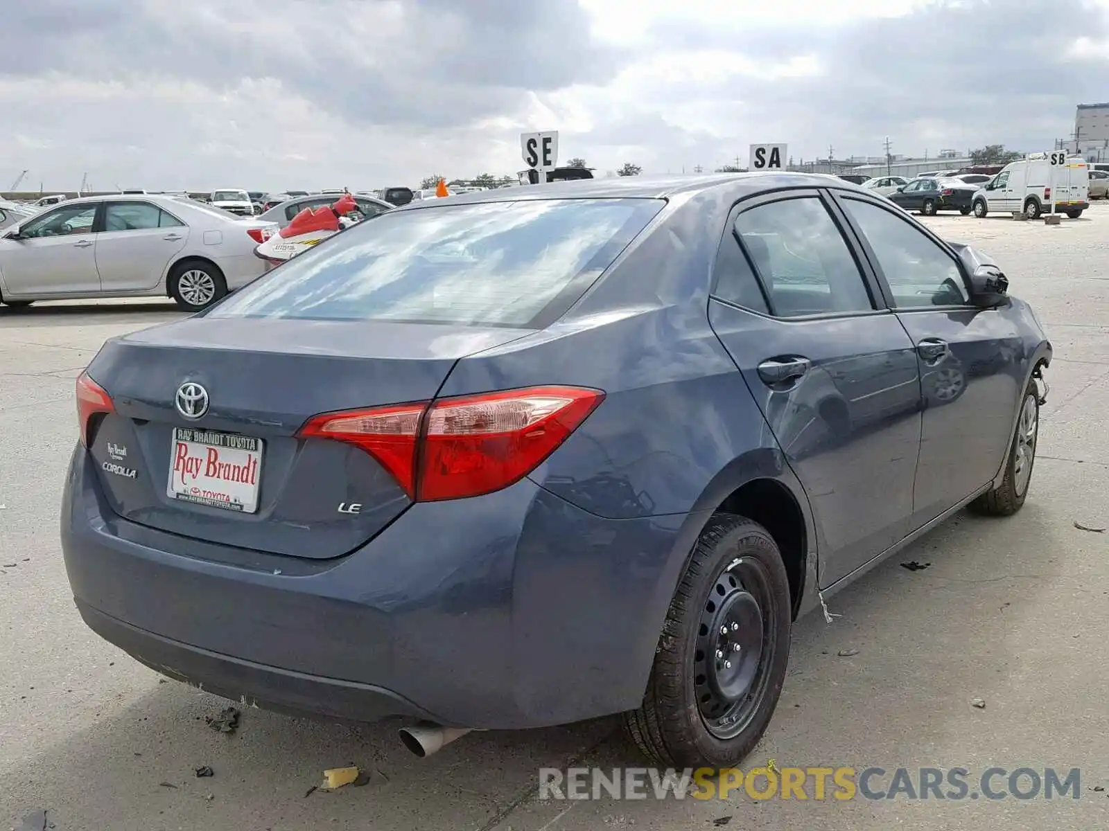 4 Photograph of a damaged car 2T1BURHEXKC210325 TOYOTA COROLLA 2019