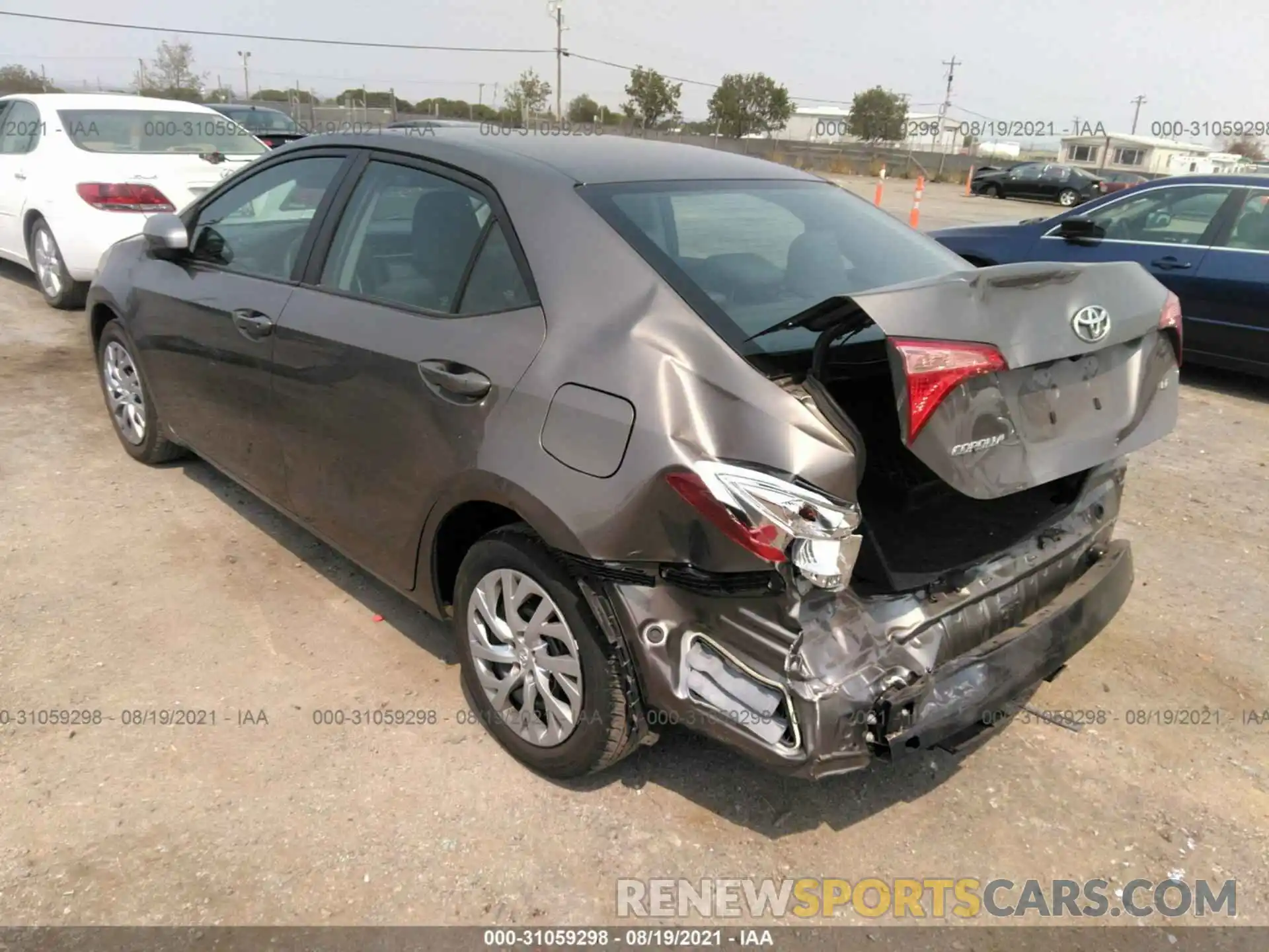 3 Photograph of a damaged car 2T1BURHEXKC212544 TOYOTA COROLLA 2019