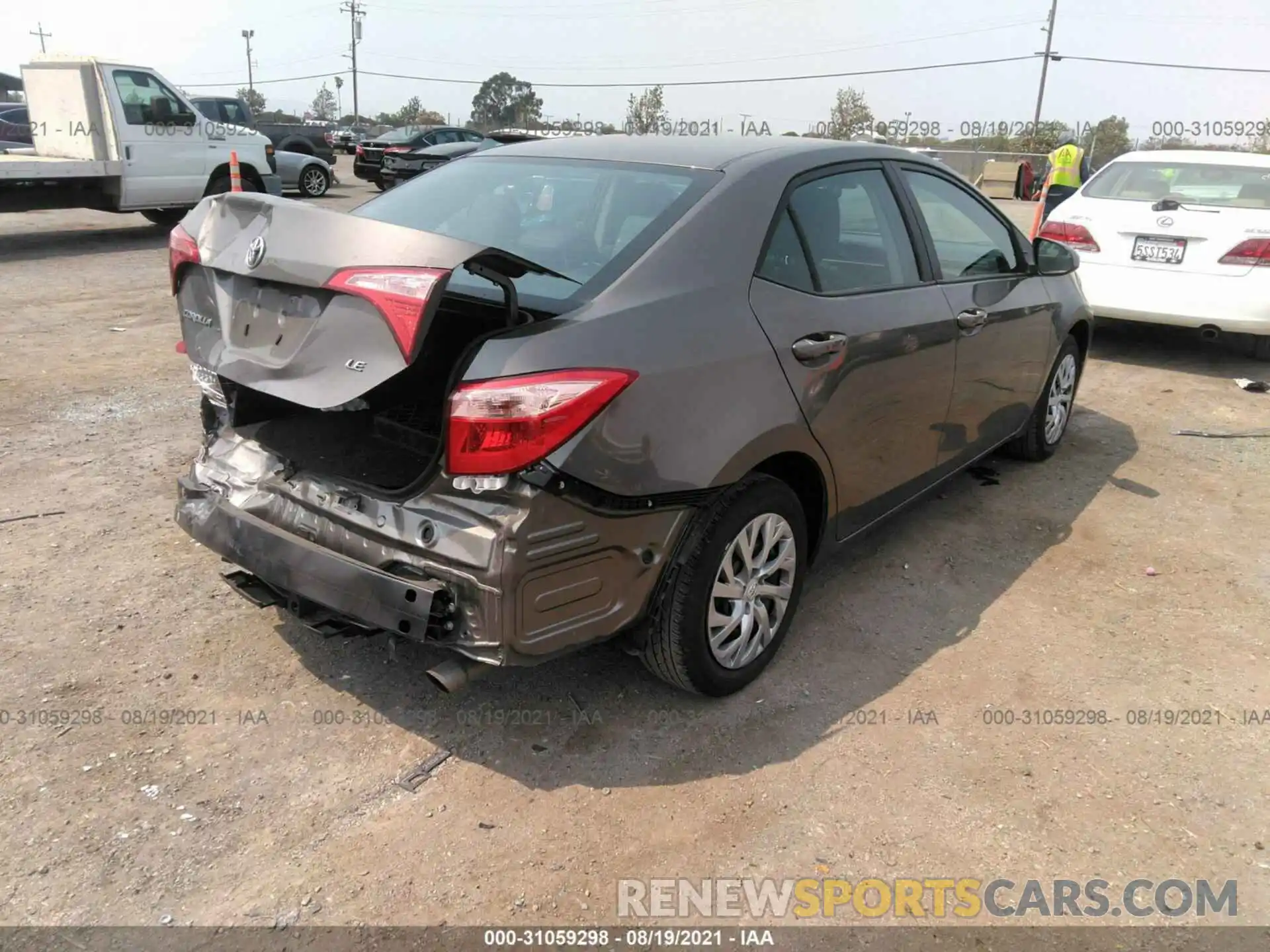 4 Photograph of a damaged car 2T1BURHEXKC212544 TOYOTA COROLLA 2019