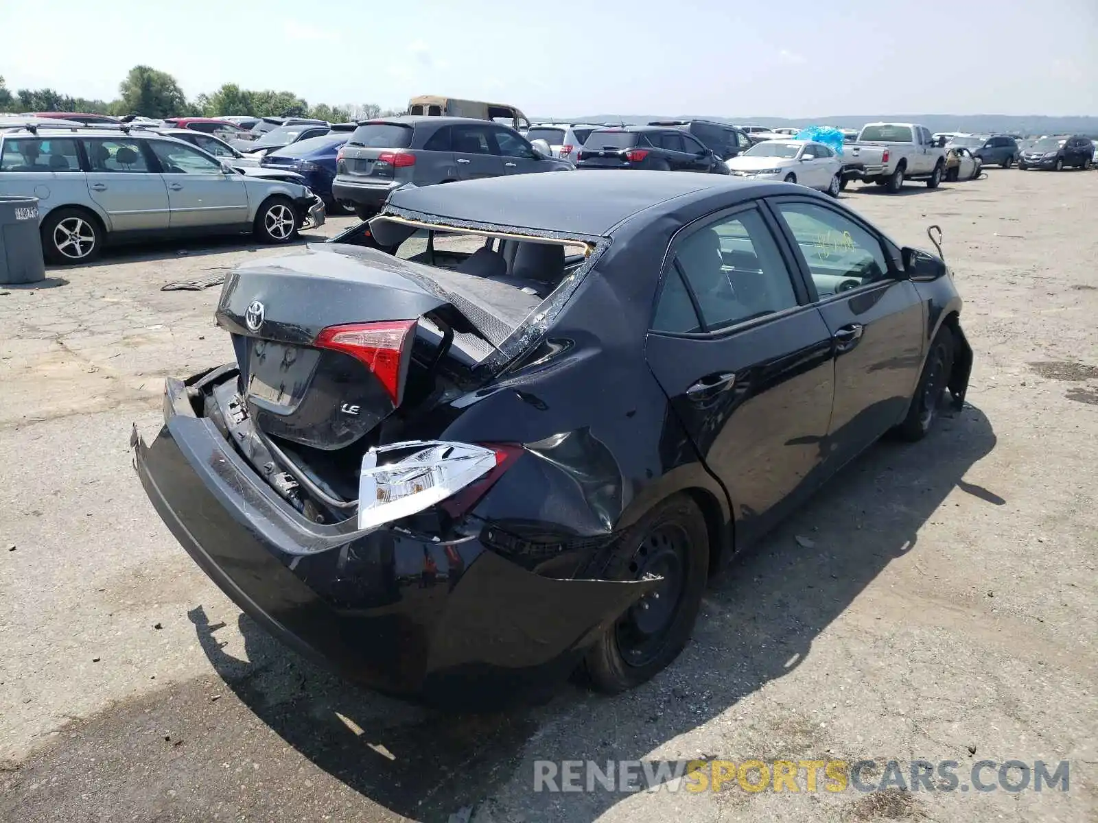 4 Photograph of a damaged car 2T1BURHEXKC212754 TOYOTA COROLLA 2019