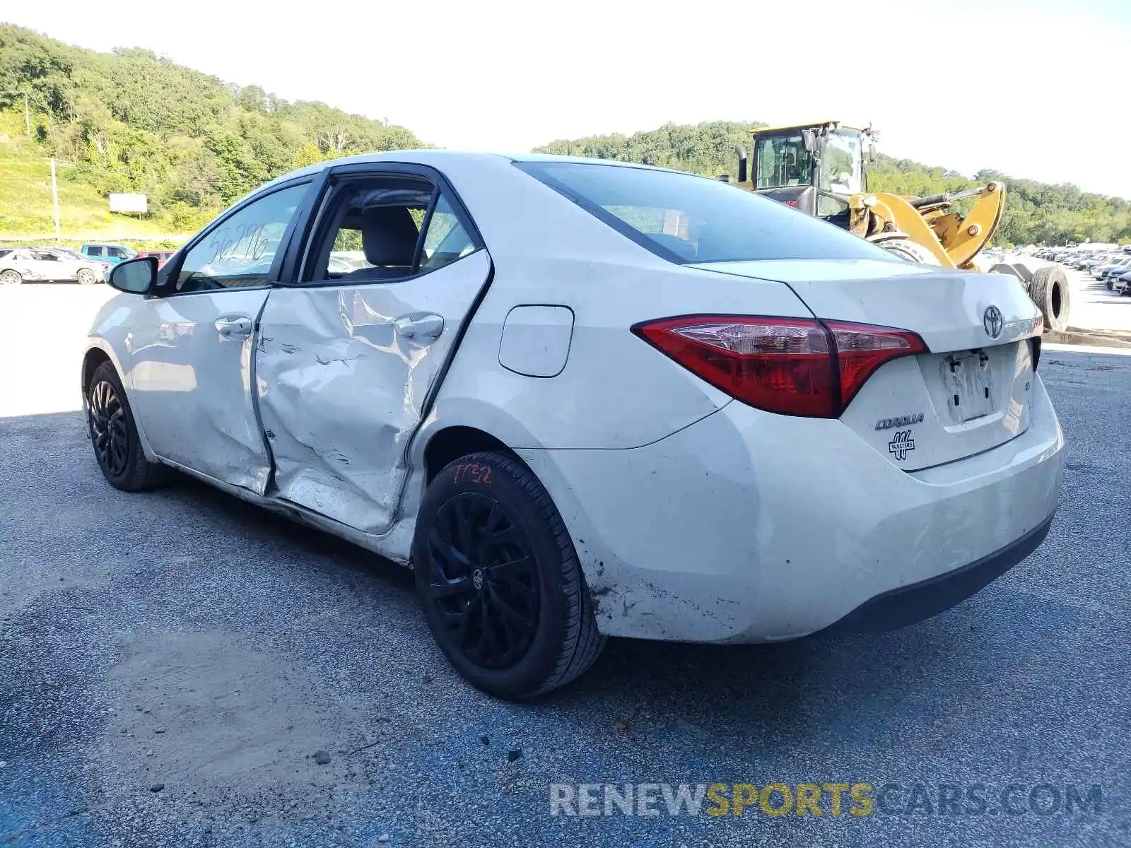 3 Photograph of a damaged car 2T1BURHEXKC214407 TOYOTA COROLLA 2019