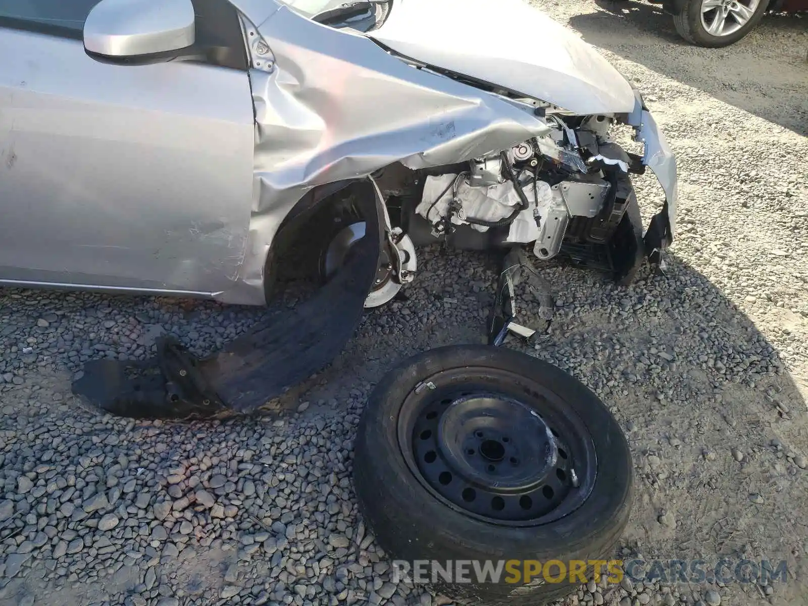 9 Photograph of a damaged car 2T1BURHEXKC214424 TOYOTA COROLLA 2019