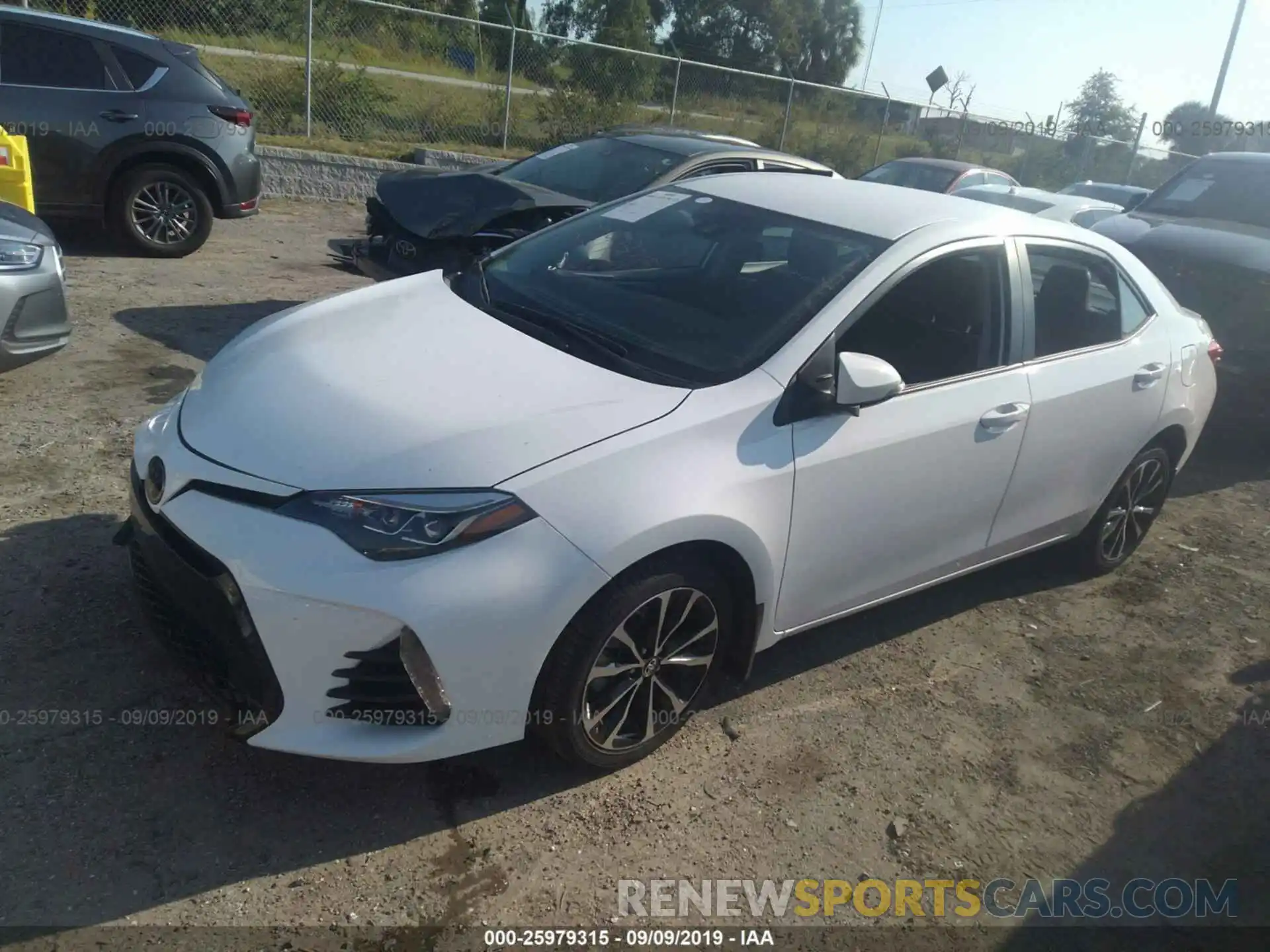 2 Photograph of a damaged car 2T1BURHEXKC214844 TOYOTA COROLLA 2019